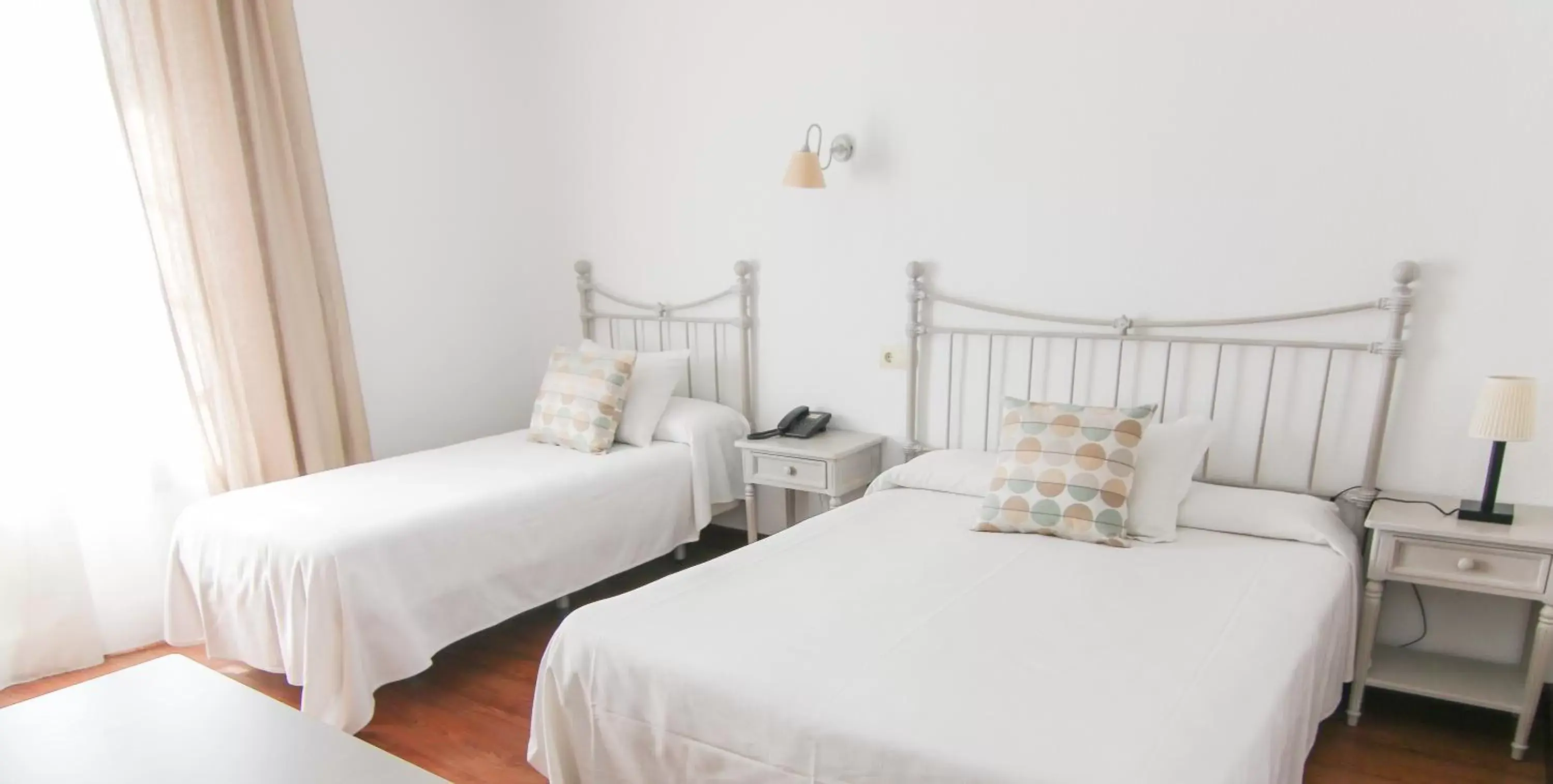 Bedroom, Bed in Hotel Capri