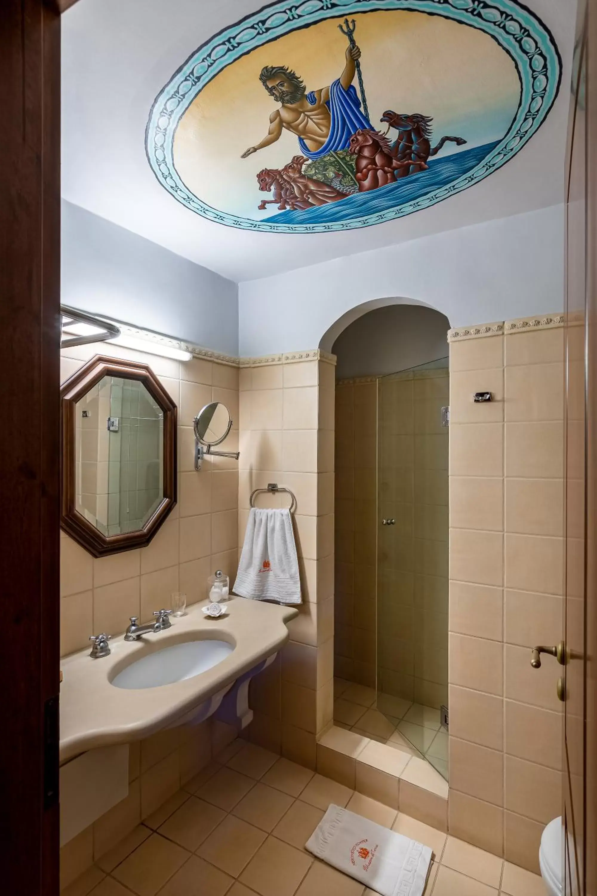 Toilet, Bathroom in Palazzino Di Corina