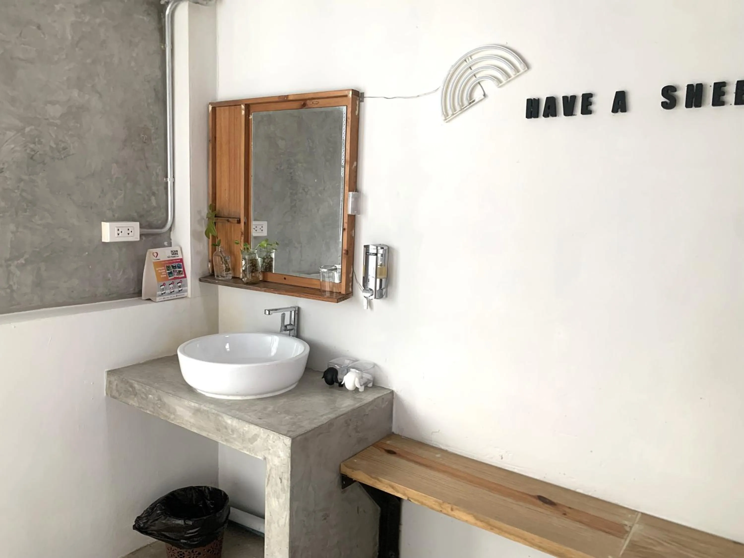 Area and facilities in Sleep Sheep Phuket Hostel SHA