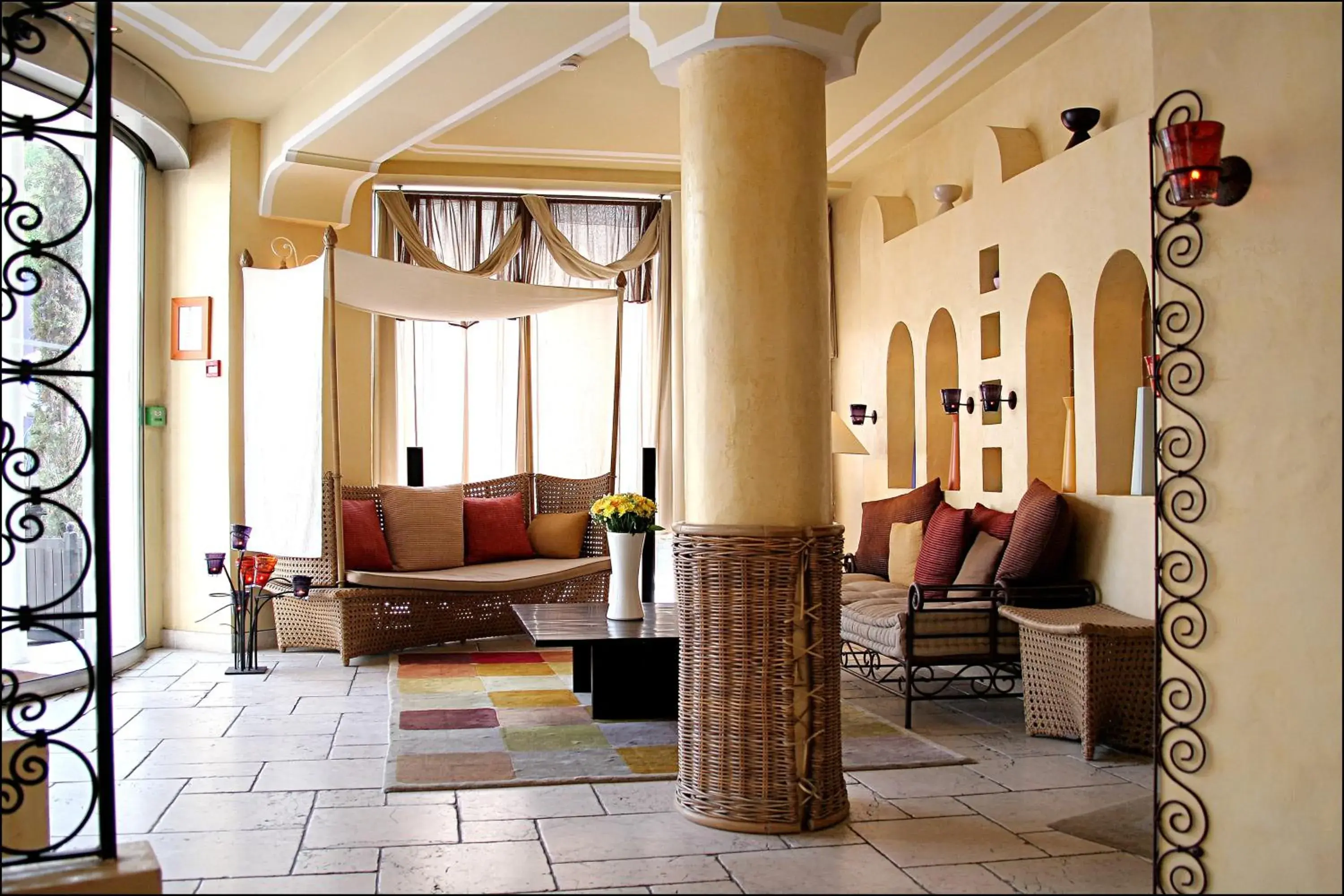 Lobby or reception, Seating Area in Villa Royale Montsouris
