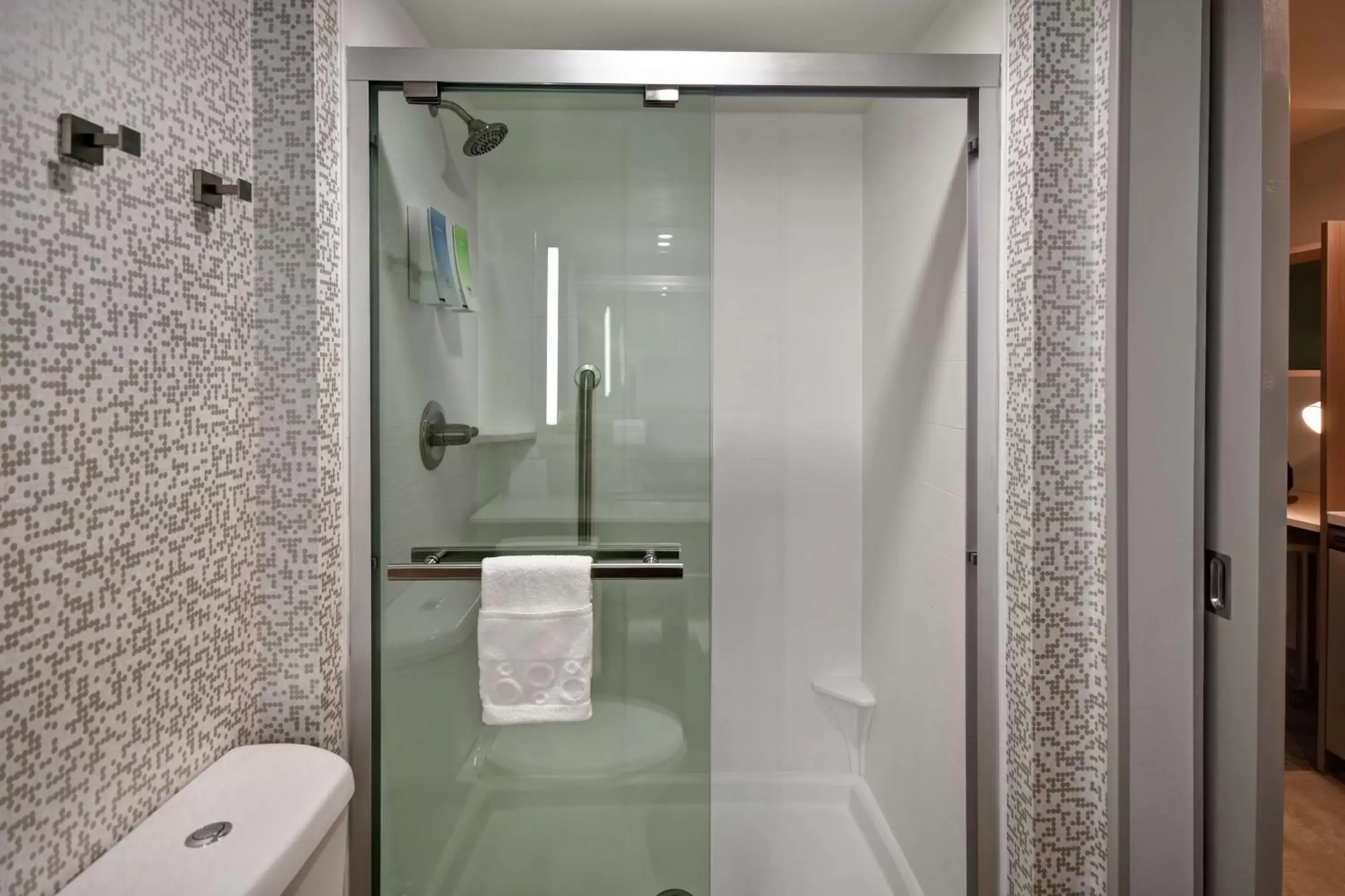 Bathroom in Home2 Suites By Hilton Atlanta Marietta, Ga