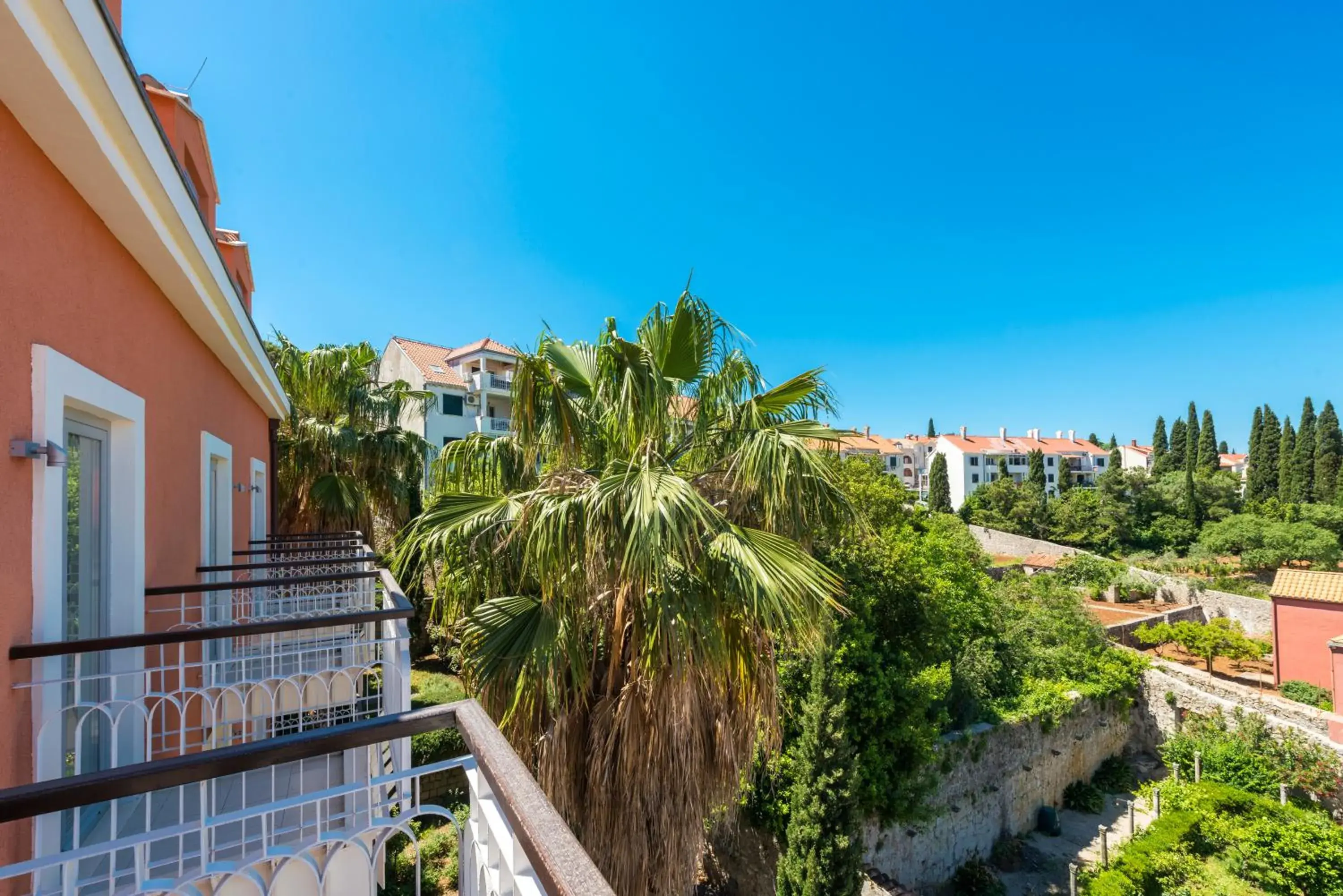 Balcony/Terrace, Property Building in Hotel Lapad