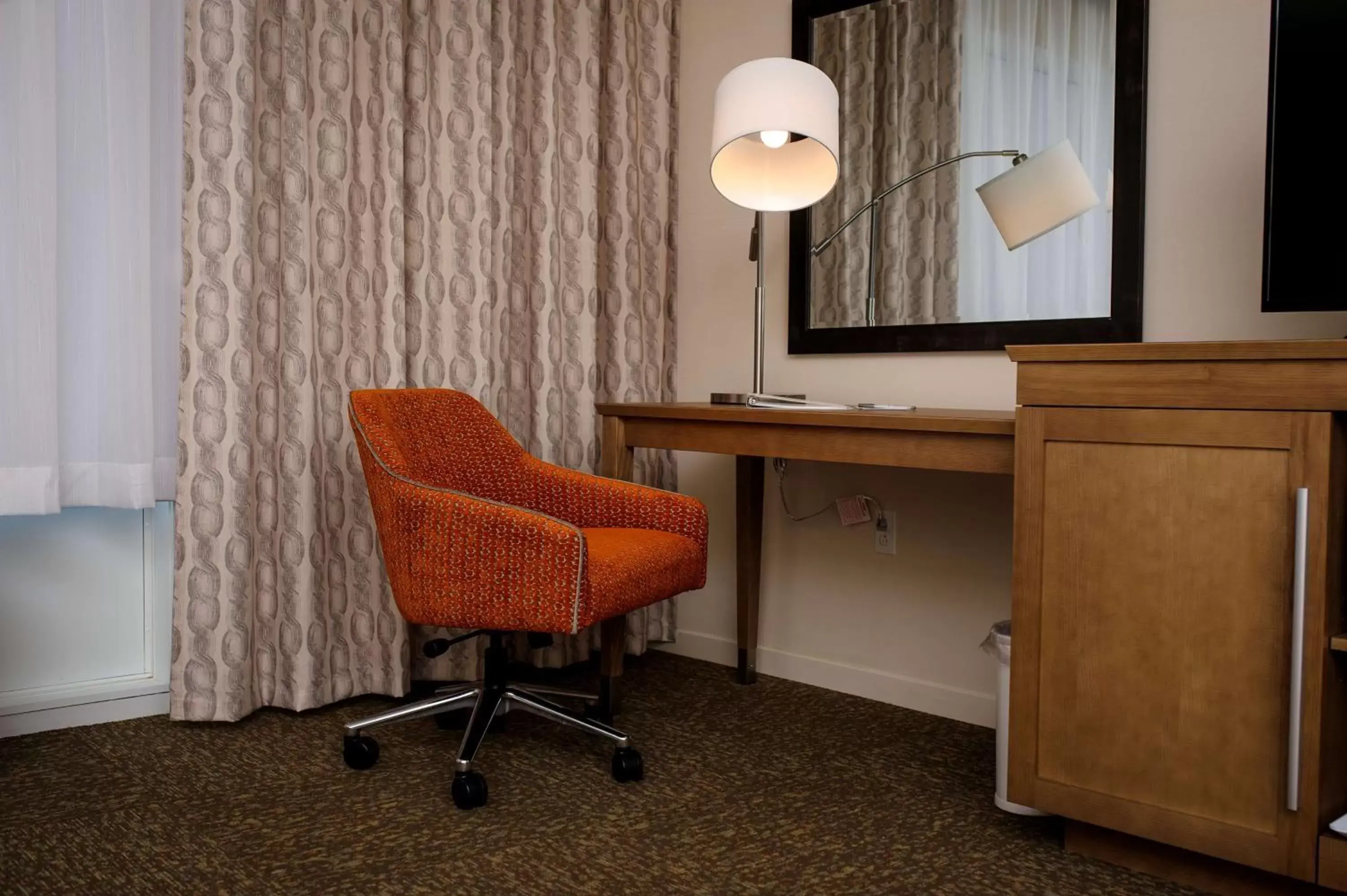 Bed, Seating Area in Hampton Inn & Suites Truro, NS