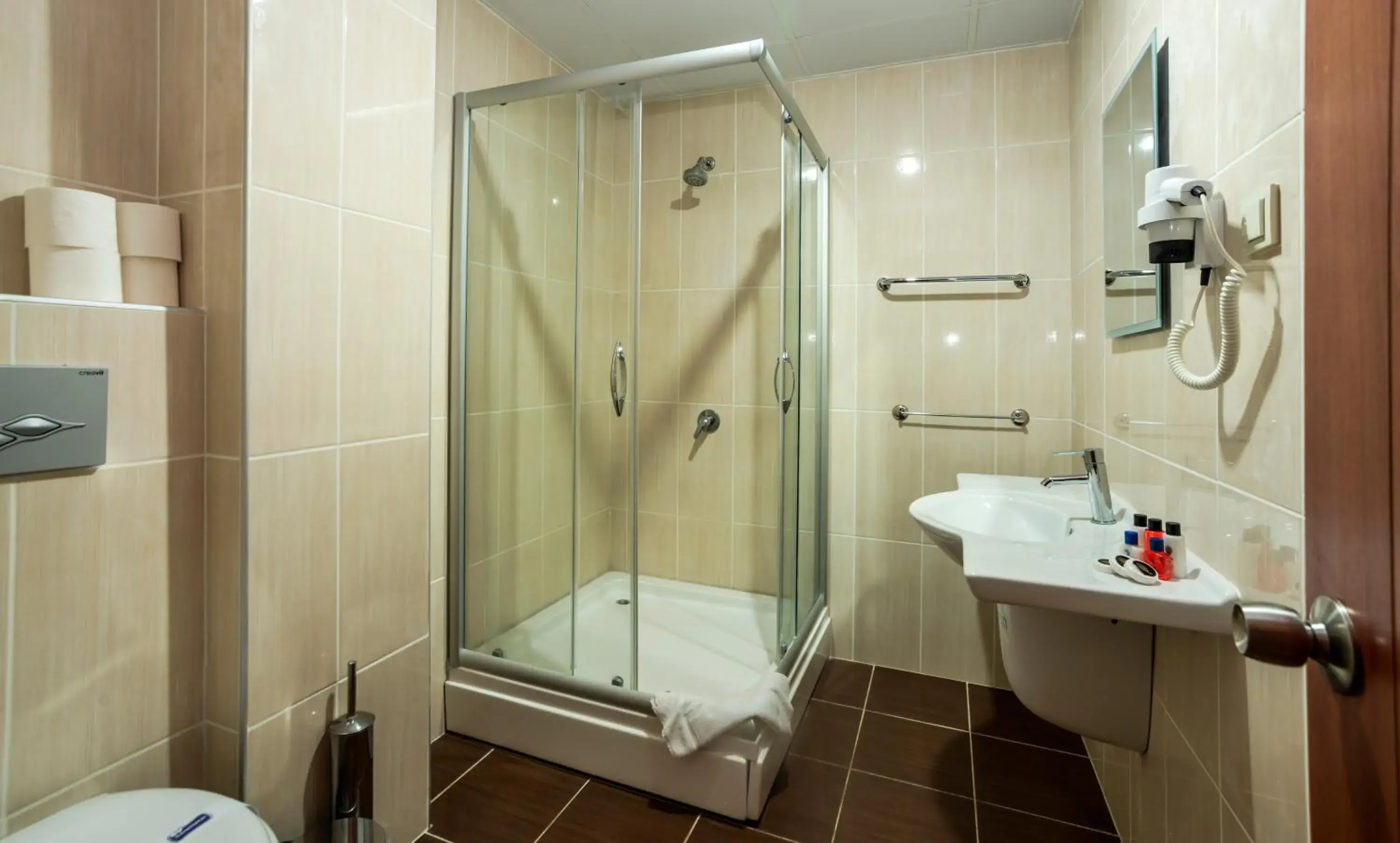 Bathroom in Santa Marina Hotel