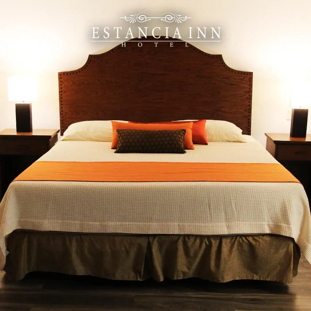 Bed in Estancia Inn