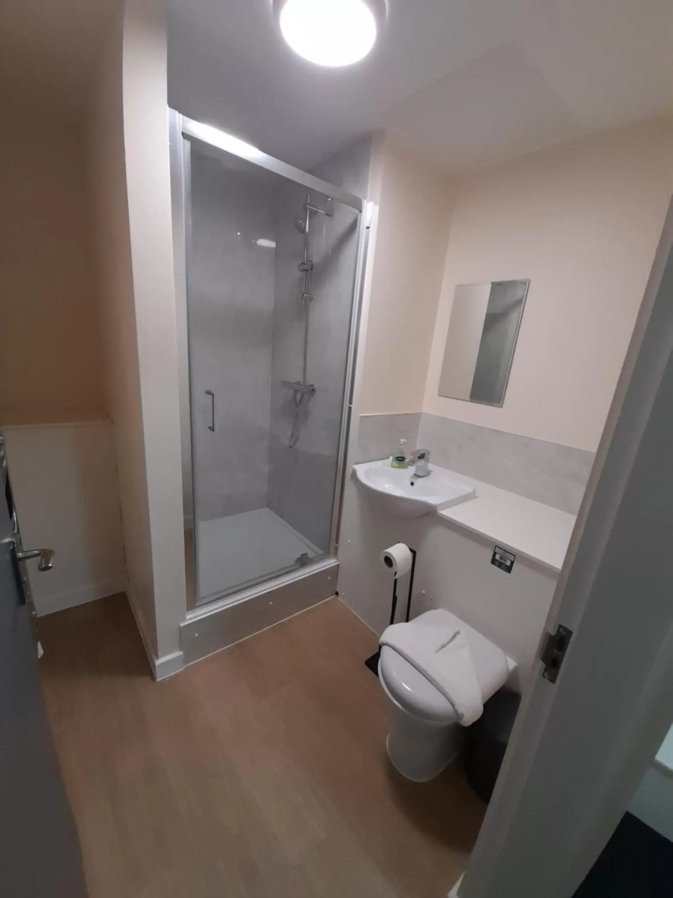 Shower, Bathroom in Lymedale Suites Studios & Aparthotel in NEWCASTLE UNDER LYME & STOKE