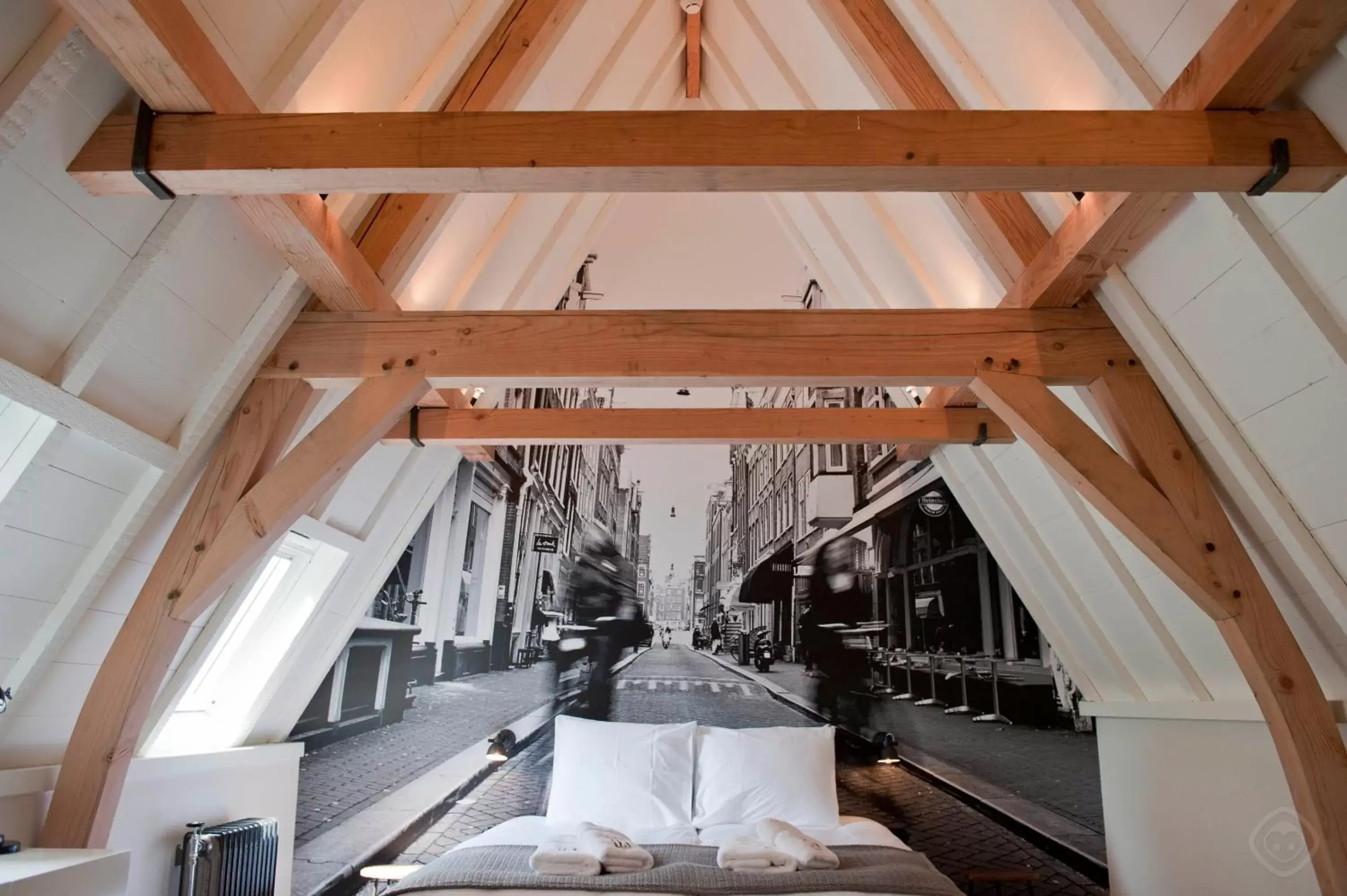 Bed, Lobby/Reception in Hotel IX Nine Streets Amsterdam