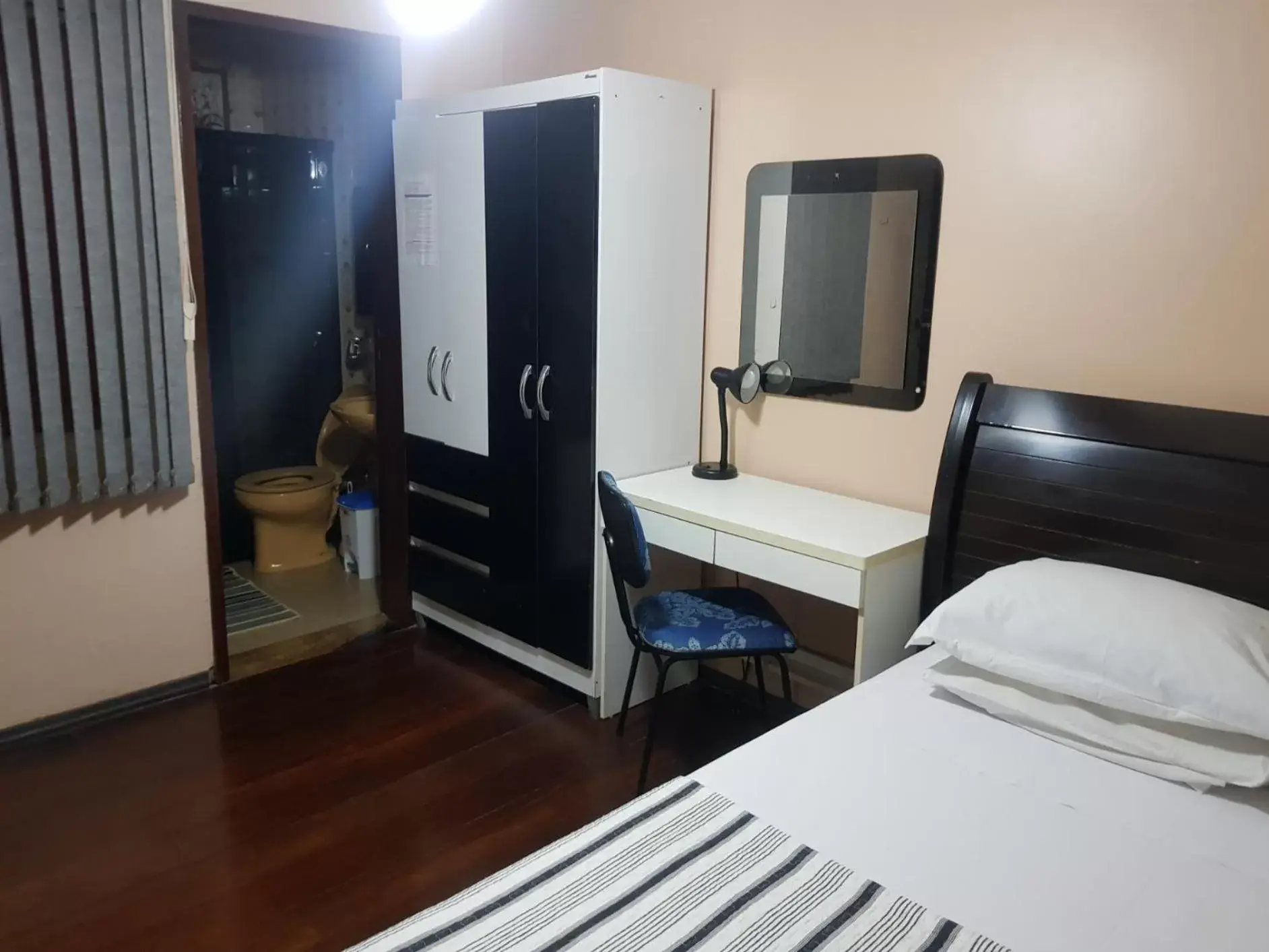 Executive Suite in KzaZendf Cama e Cafe Asa Sul Executive Suite in KzaZendf Cama e Cafe Asa Sul