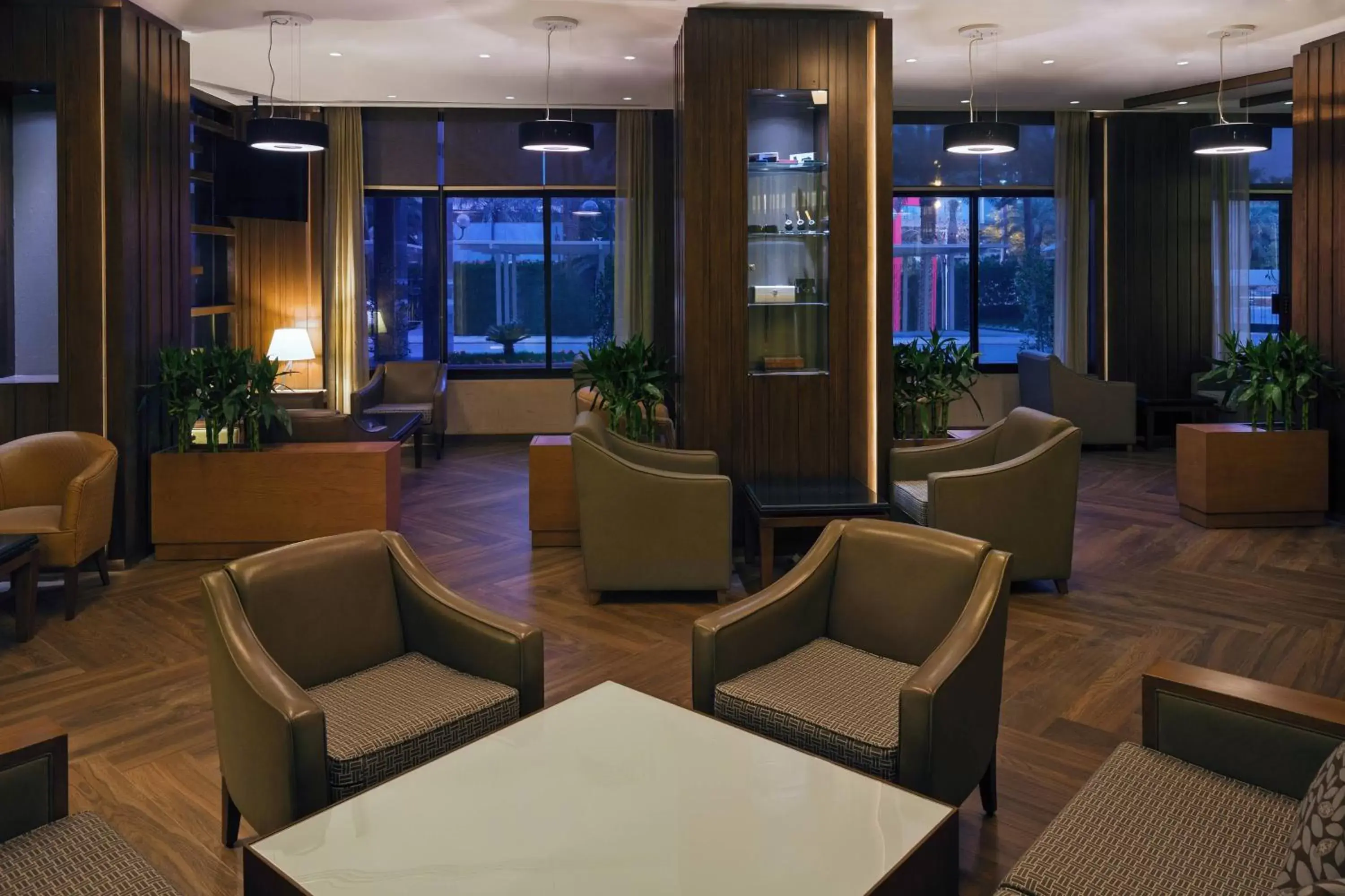 Lounge or bar, Lobby/Reception in Sheraton Riyadh Hotel & Towers