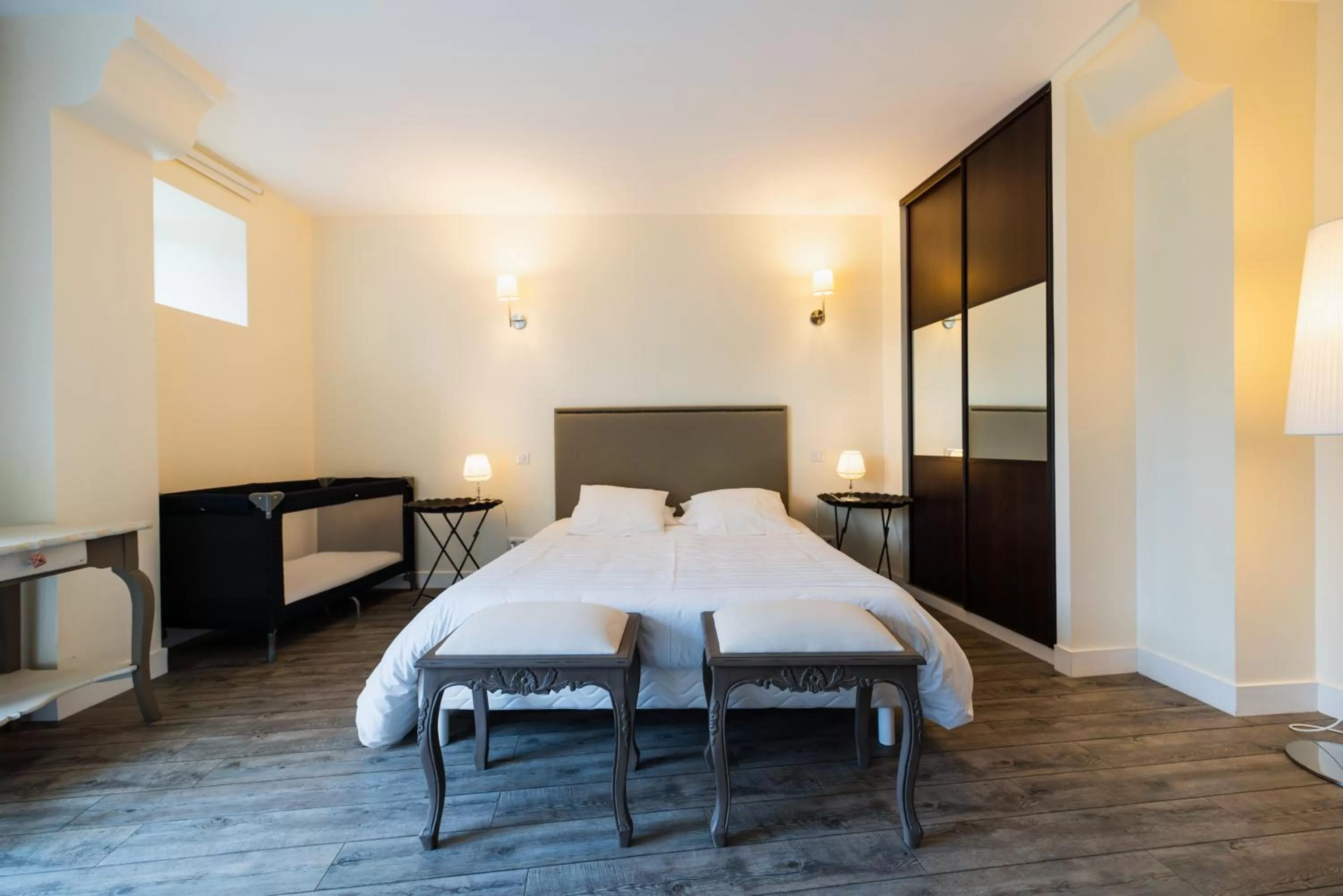 Bed in La Poignardière