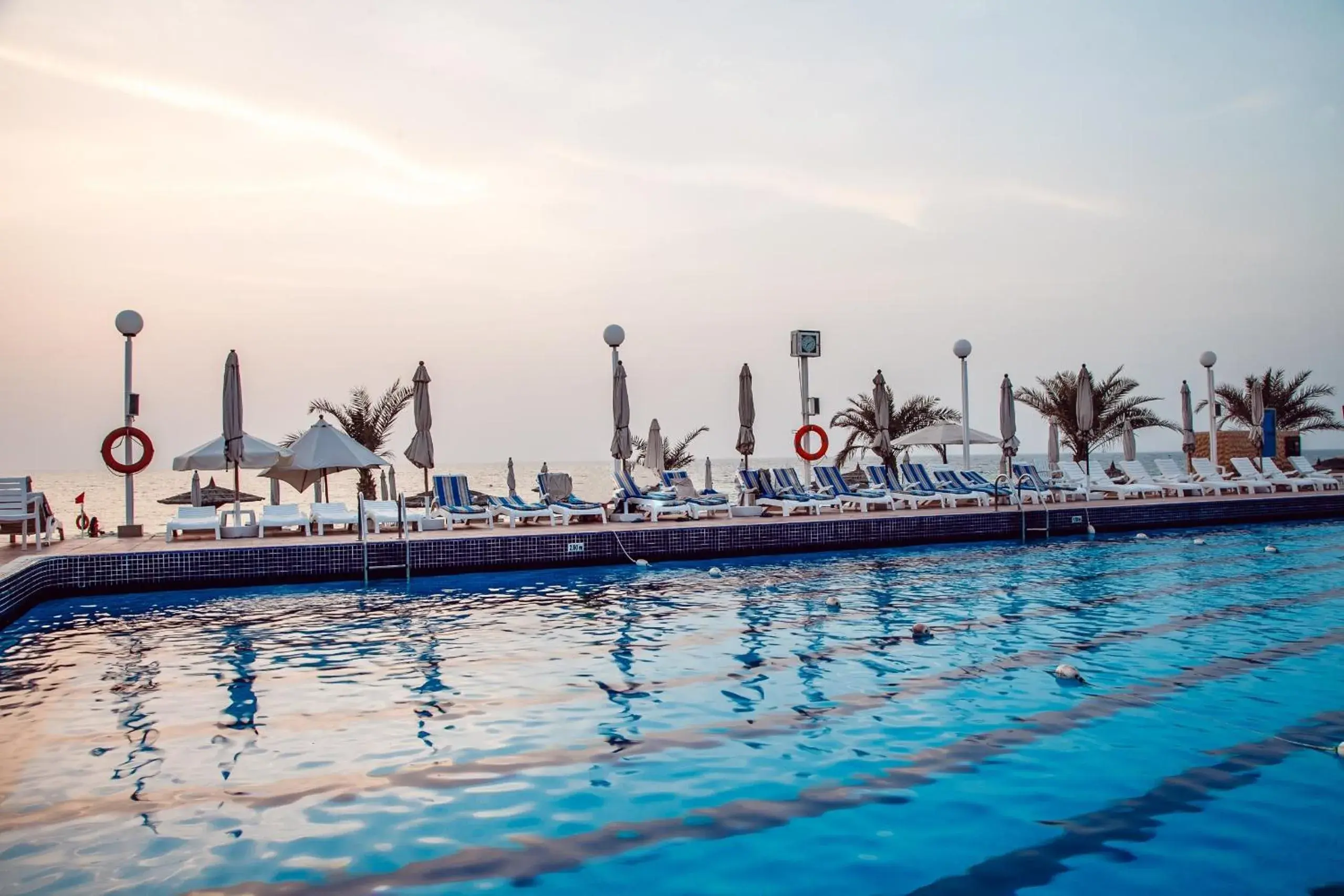 Swimming Pool in Sharjah Carlton Hotel