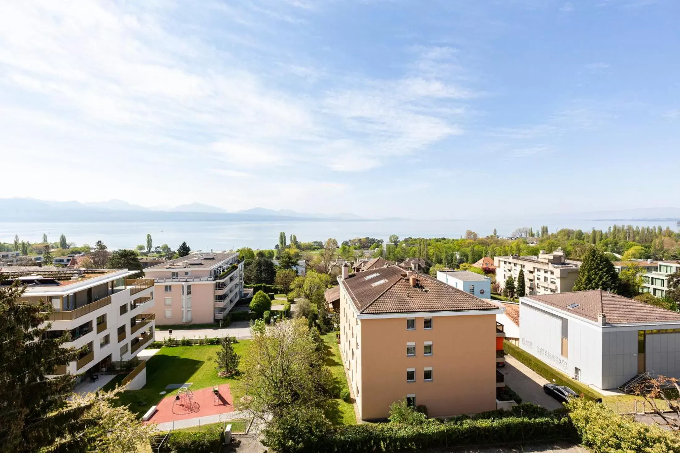 Lake view in Hôtel Bellerive