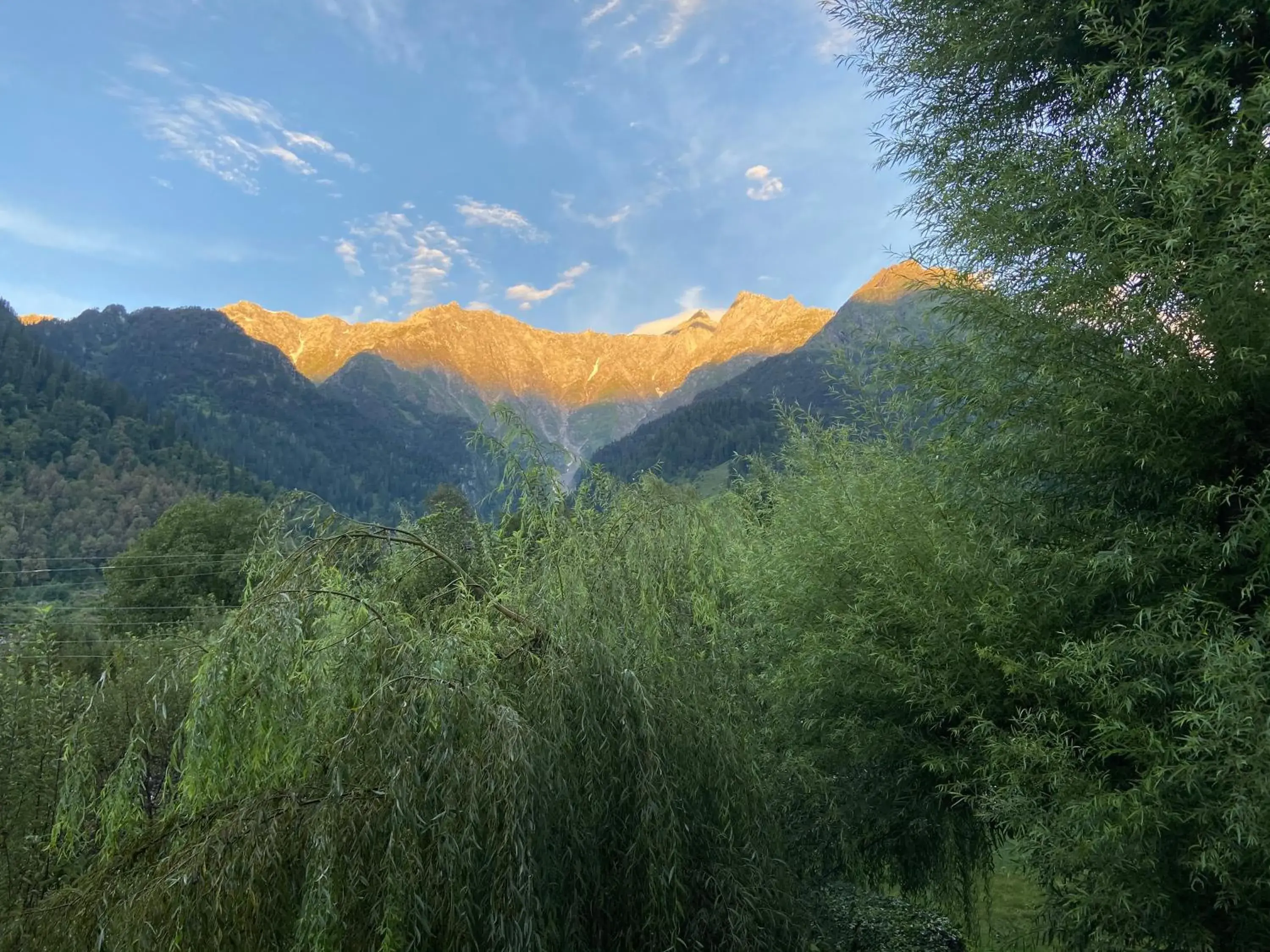 Mountain view in Solang Valley Resort