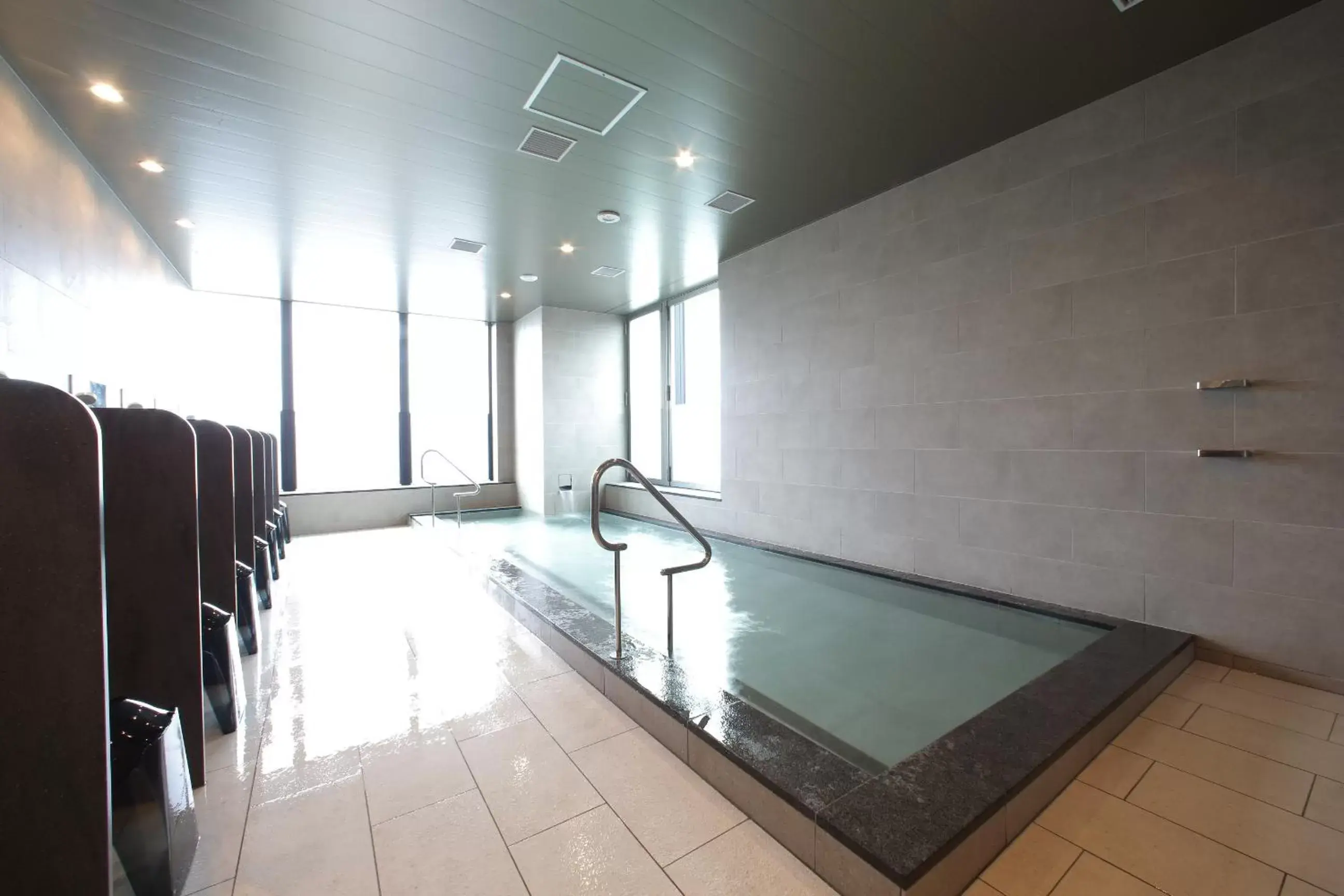 Spa and wellness centre/facilities, Swimming Pool in Miyako Hotel Hakata