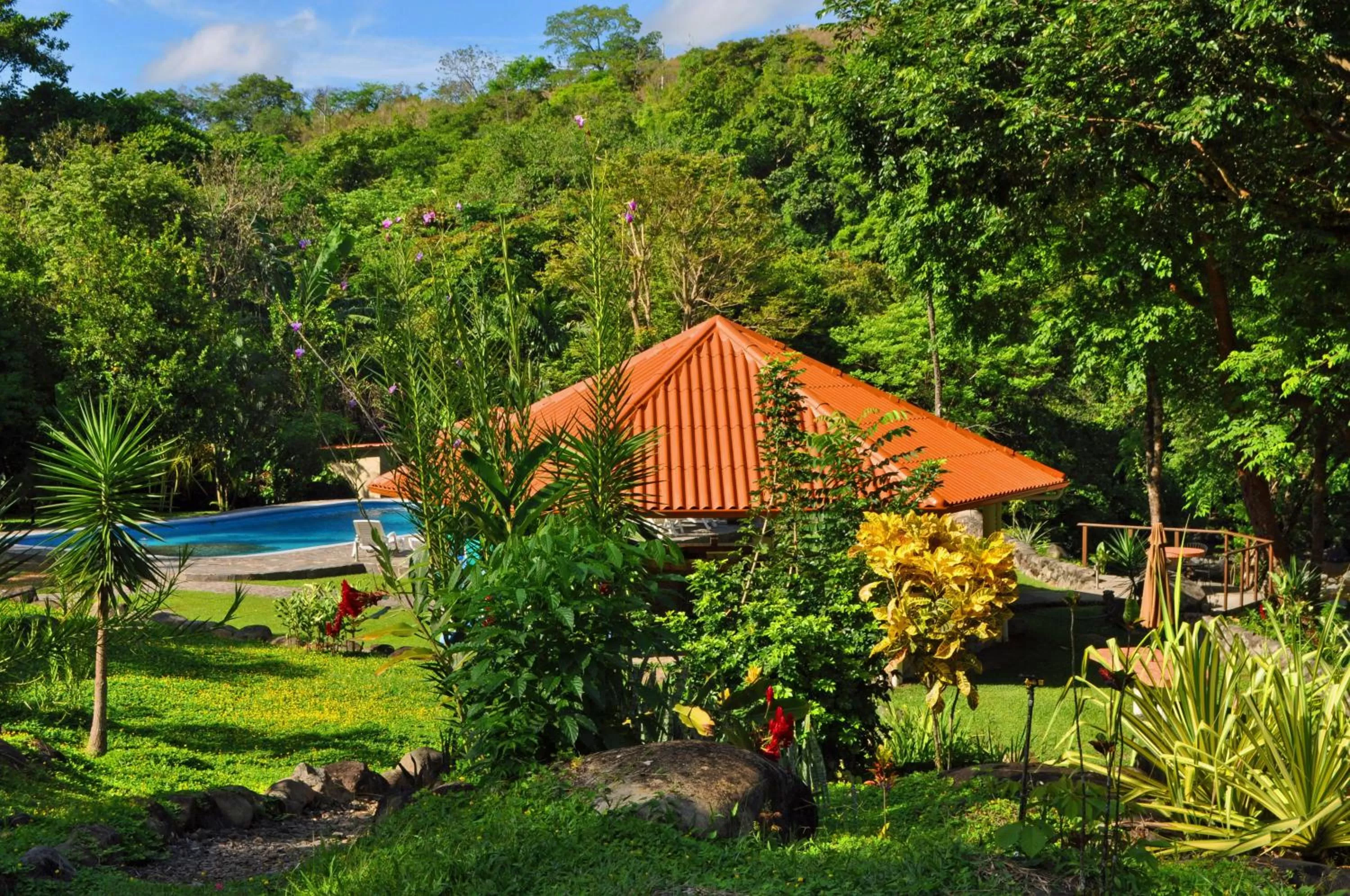 Garden in Cabanas Rio Encantado