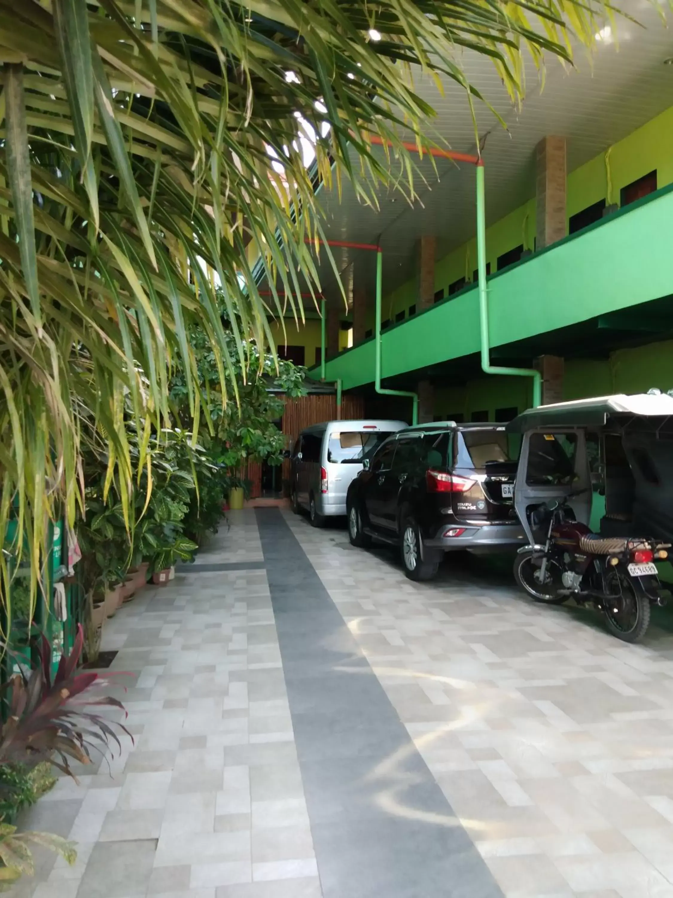 Parking in Aosmec Square Hotel