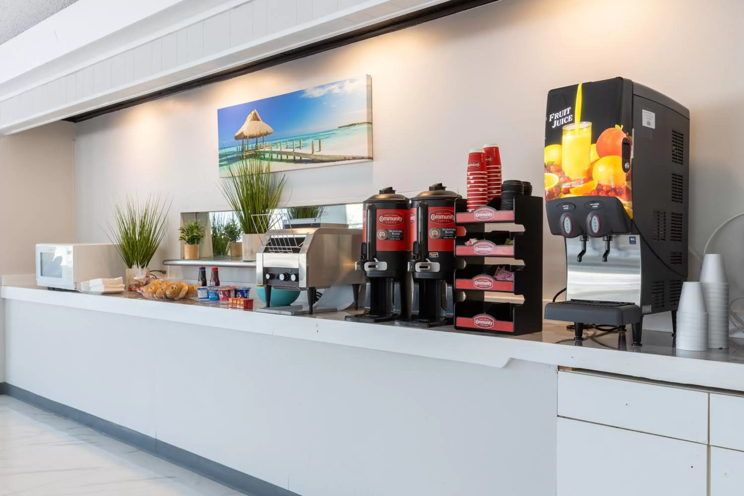 Breakfast in Baymont by Wyndham Altamonte Springs Breakfast in Baymont by Wyndham Altamonte Springs