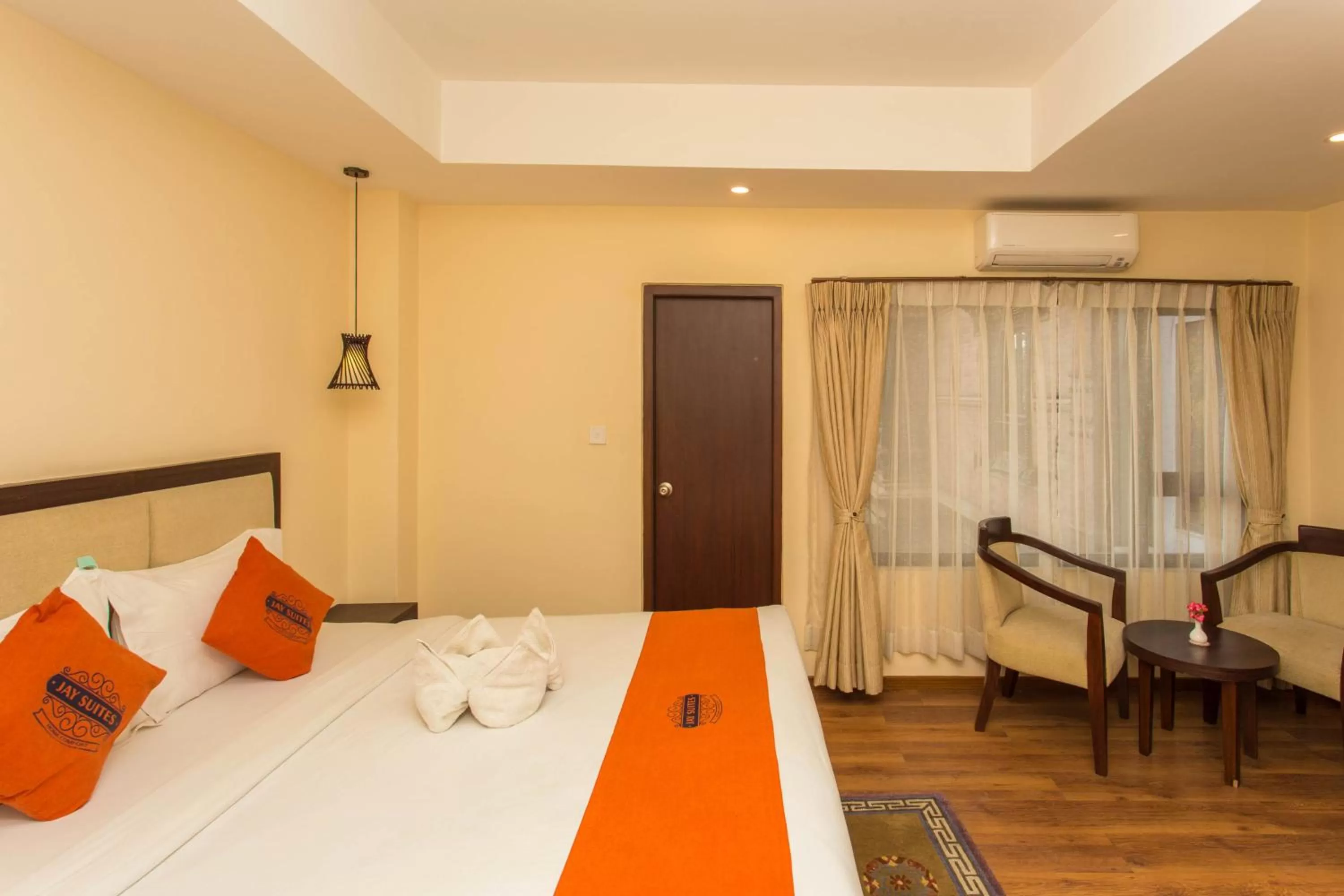 Bedroom, Bed in Hotel Jay Suites