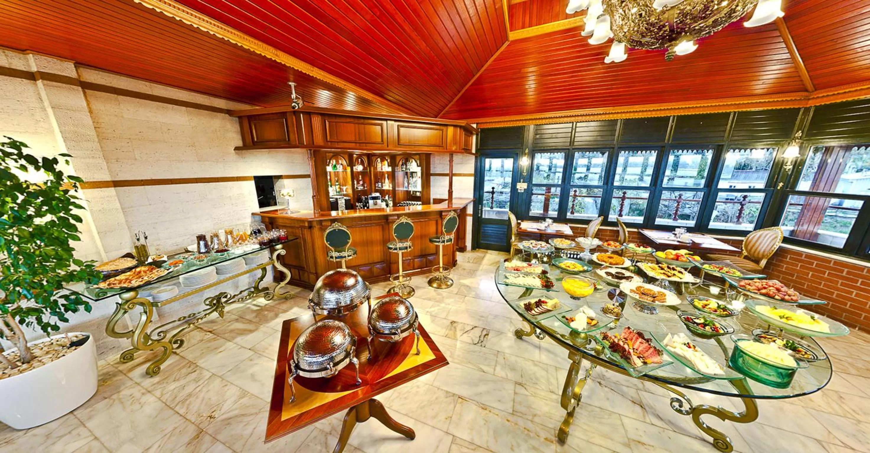 Lounge or bar in Valide Sultan Konagi