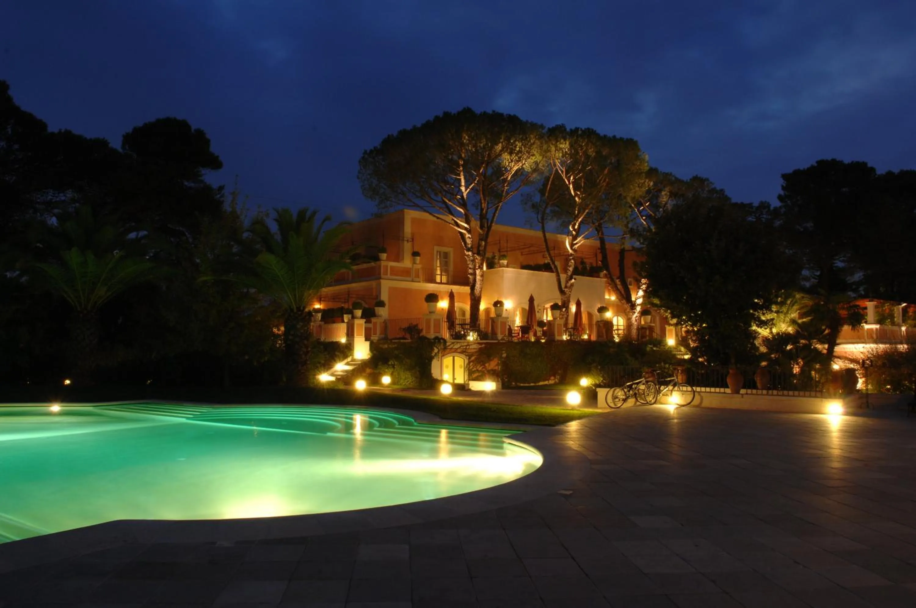Swimming pool in Relais Villa San Martino