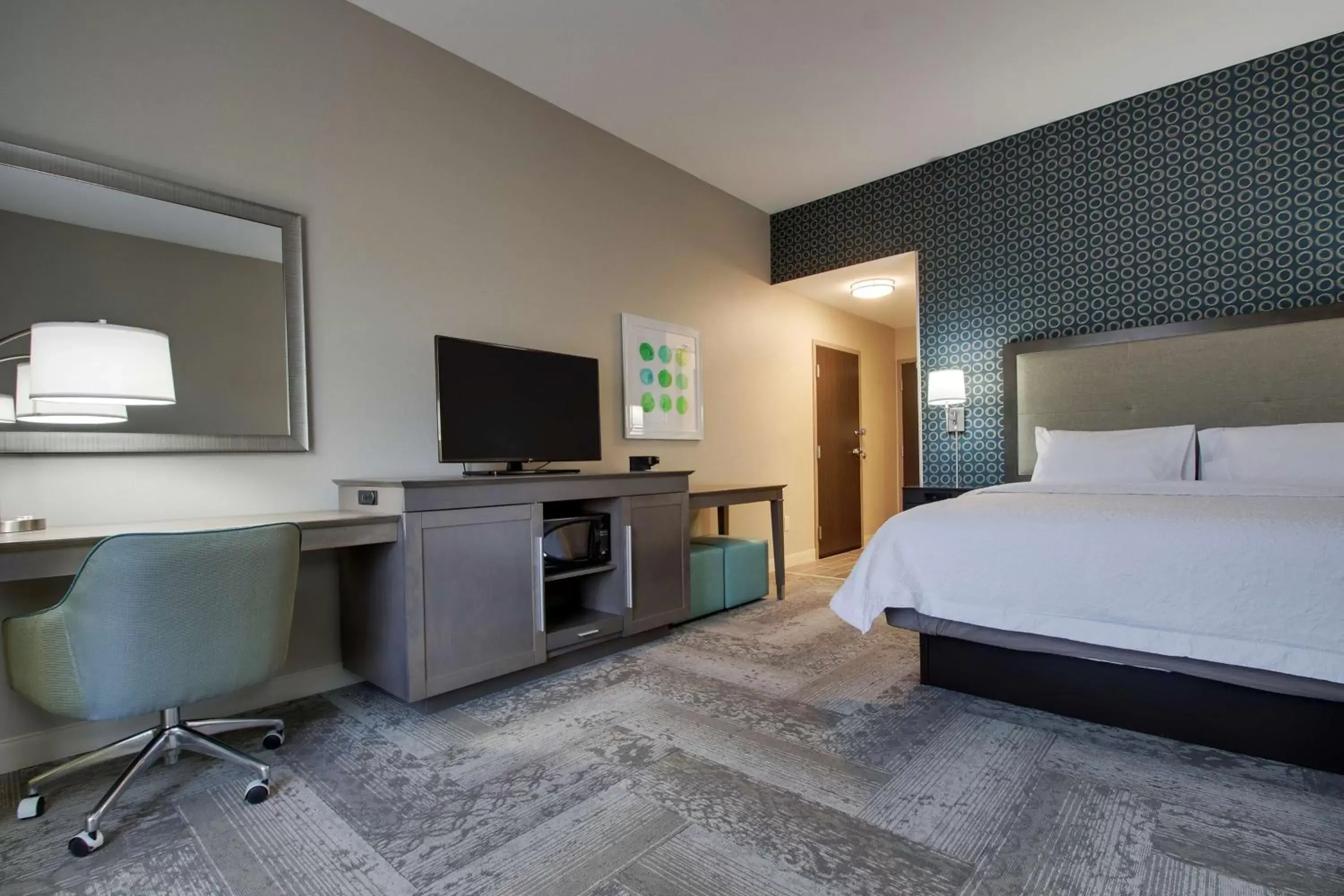 Bedroom, Bed in Hampton Inn & Suites By Hilton Knightdale Raleigh