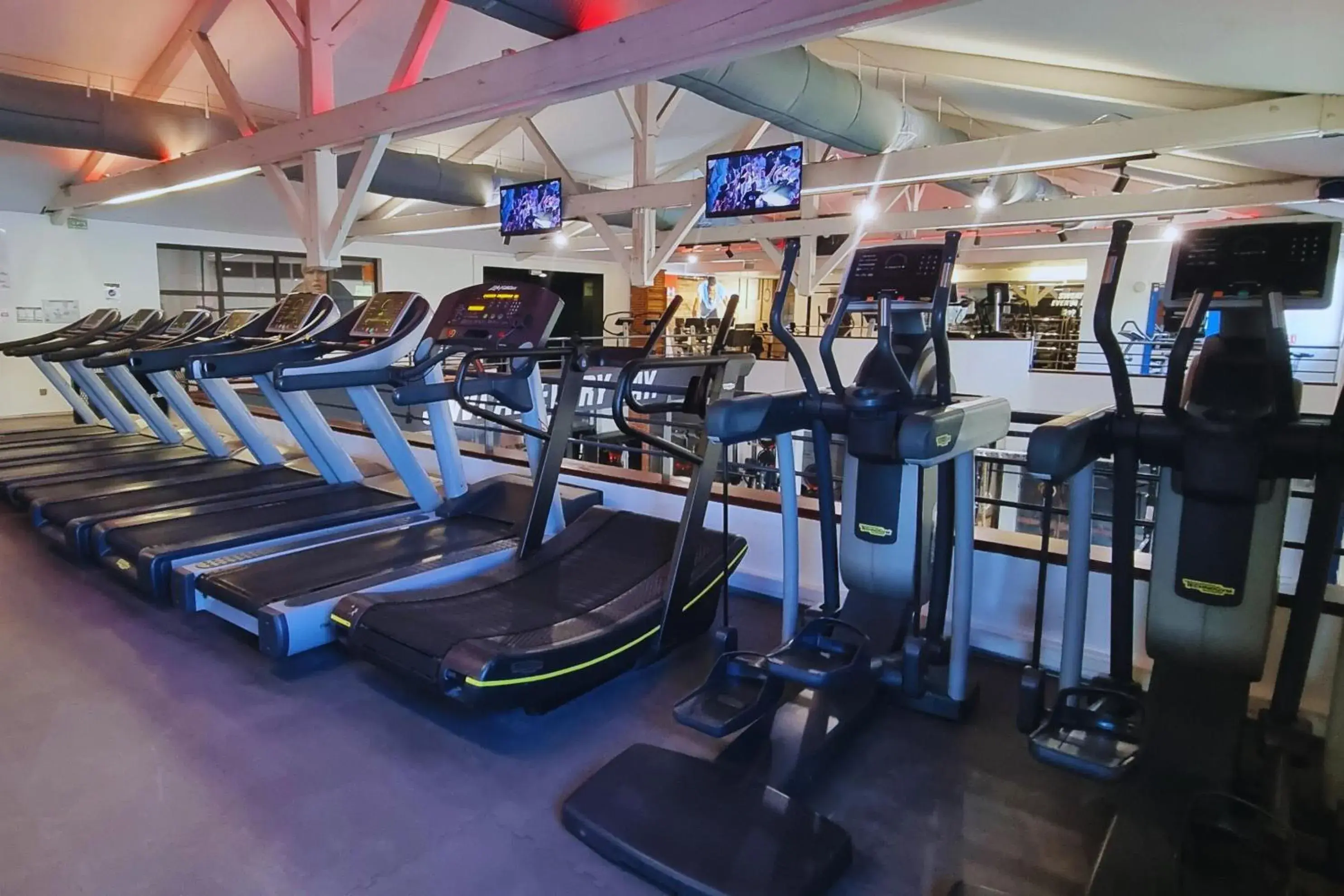 Fitness centre/facilities, Fitness Center/Facilities in Sporting House Hôtel