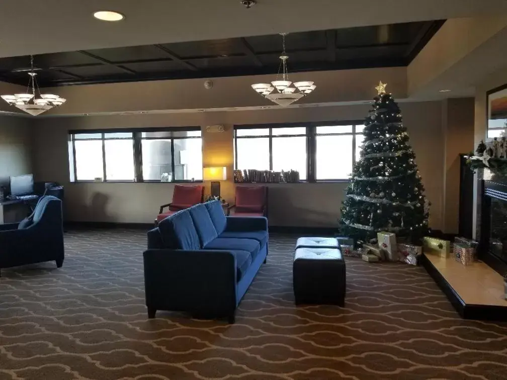 Lobby or reception in Comfort Suites Bloomsburg