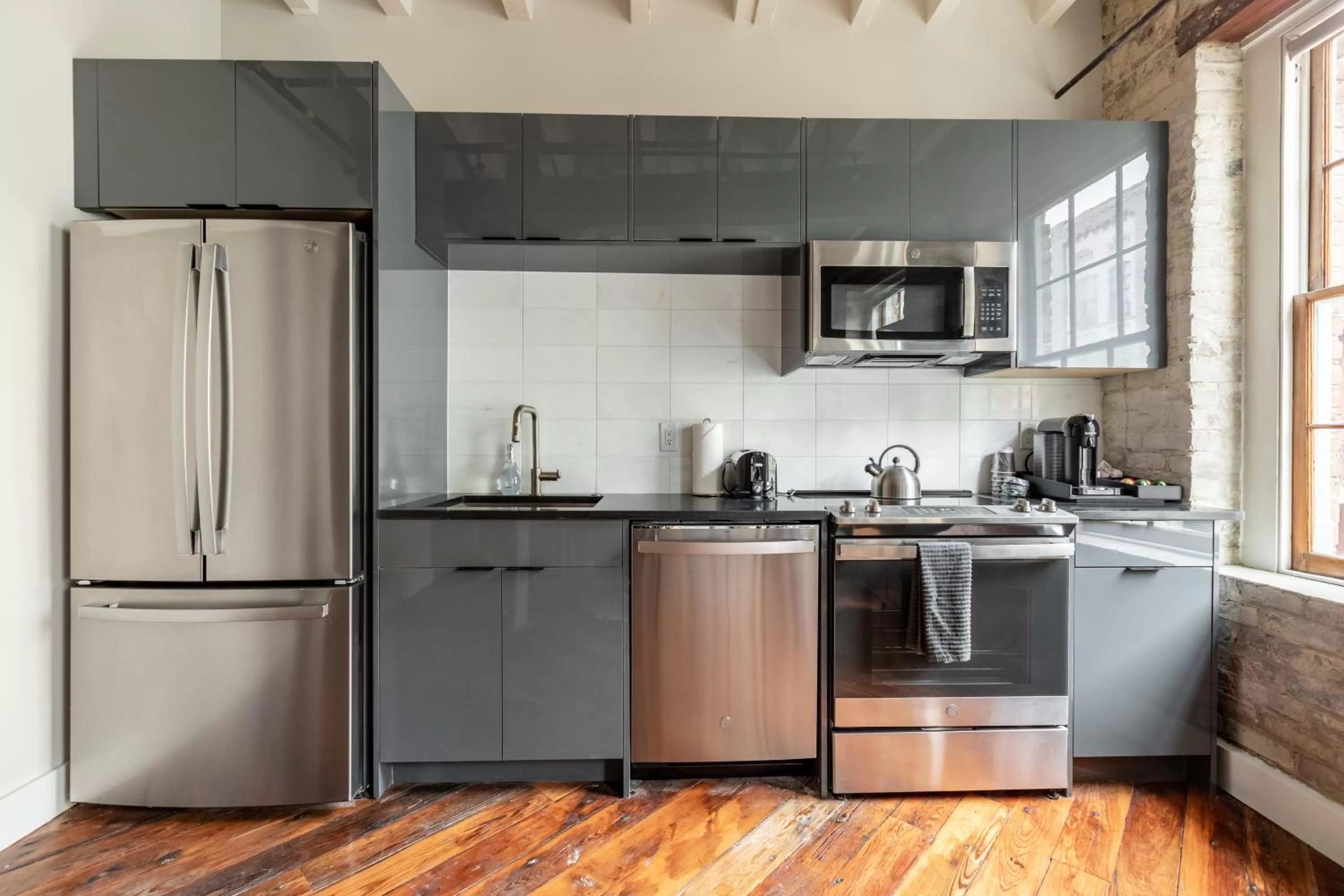 Kitchen or kitchenette, Kitchen/Kitchenette in Mint House New Orleans - Riverside