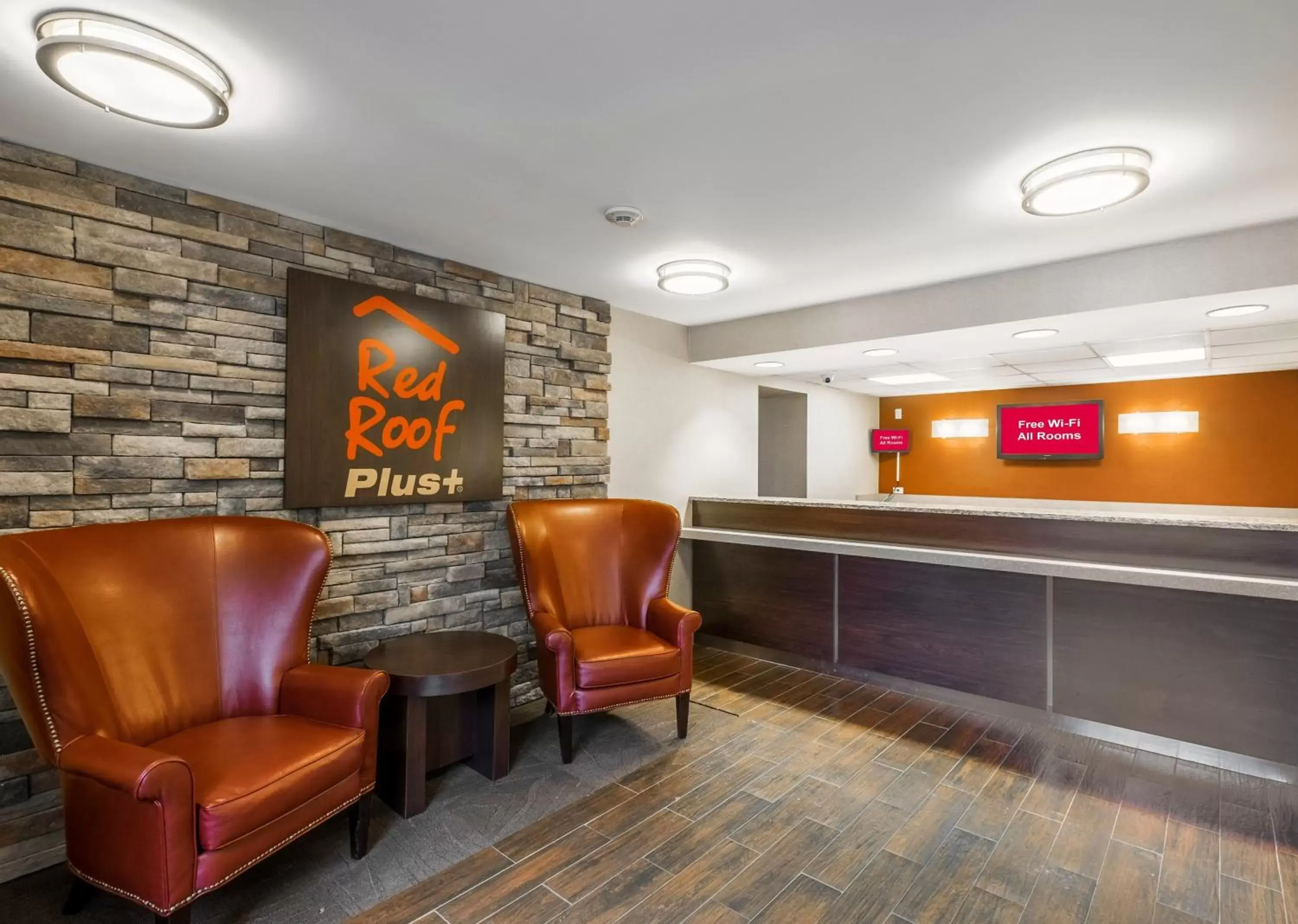 Lobby or reception, Lobby/Reception in Red Roof Inn PLUS+ South Deerfield - Amherst
