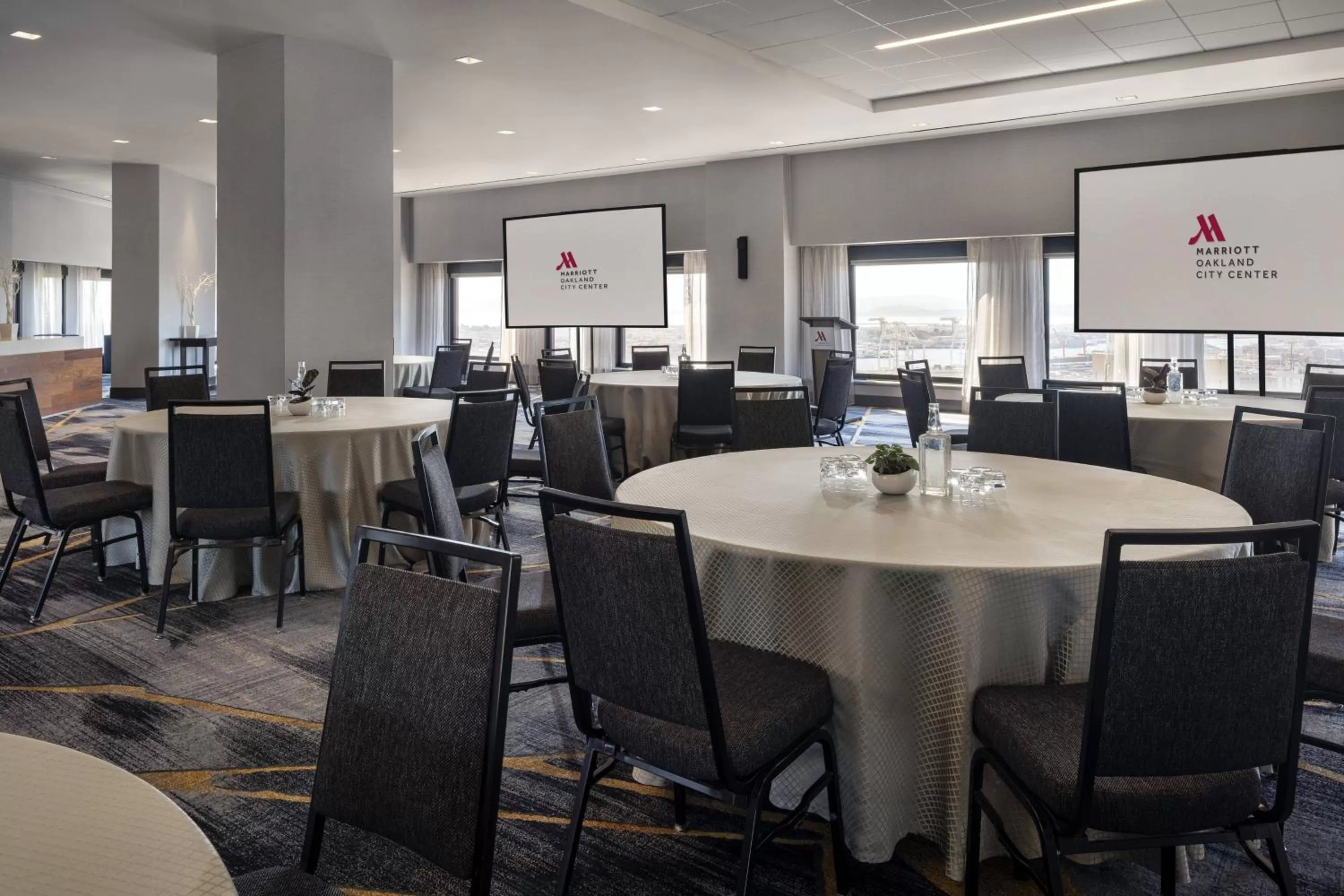 Meeting/conference room in Oakland Marriott City Center