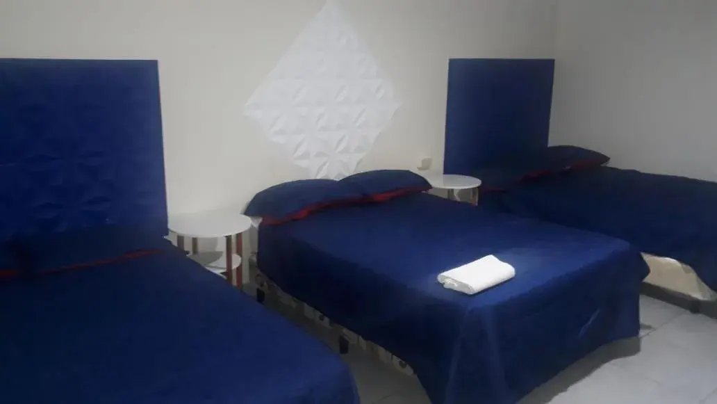 Photo of the whole room, Bed in Express Inn PTY Aeropuerto Internacional Panama