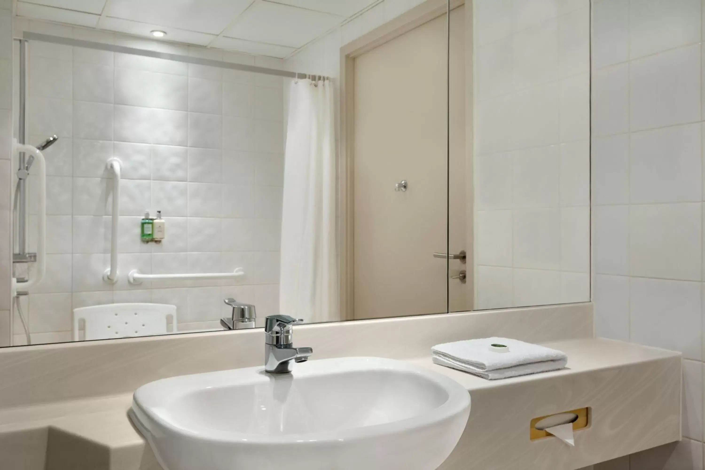 Bathroom in Ramada Hotel & Suites by Wyndham Coventry