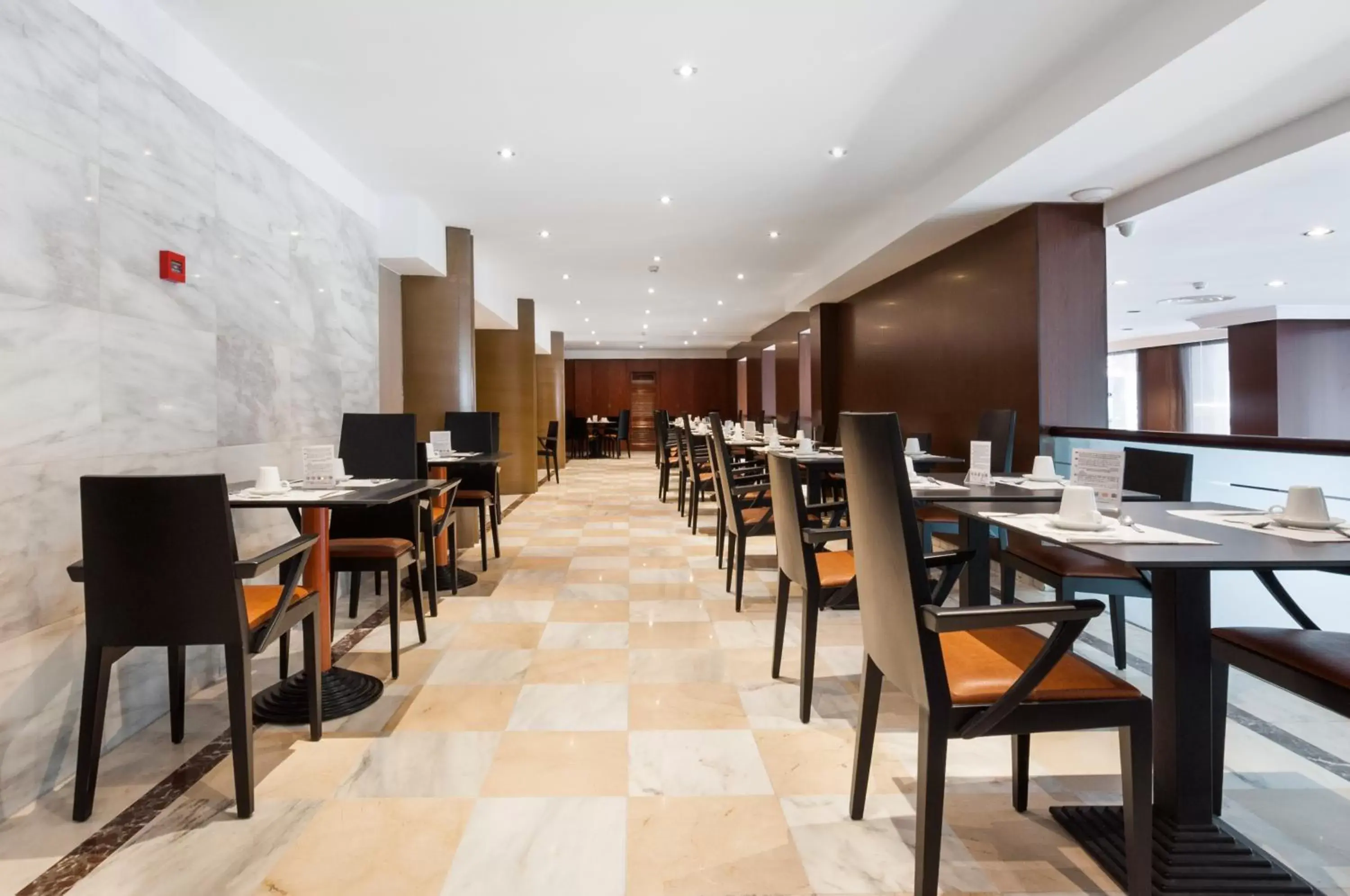 Breakfast, Restaurant/Places to Eat in Gran Hotel Barcino