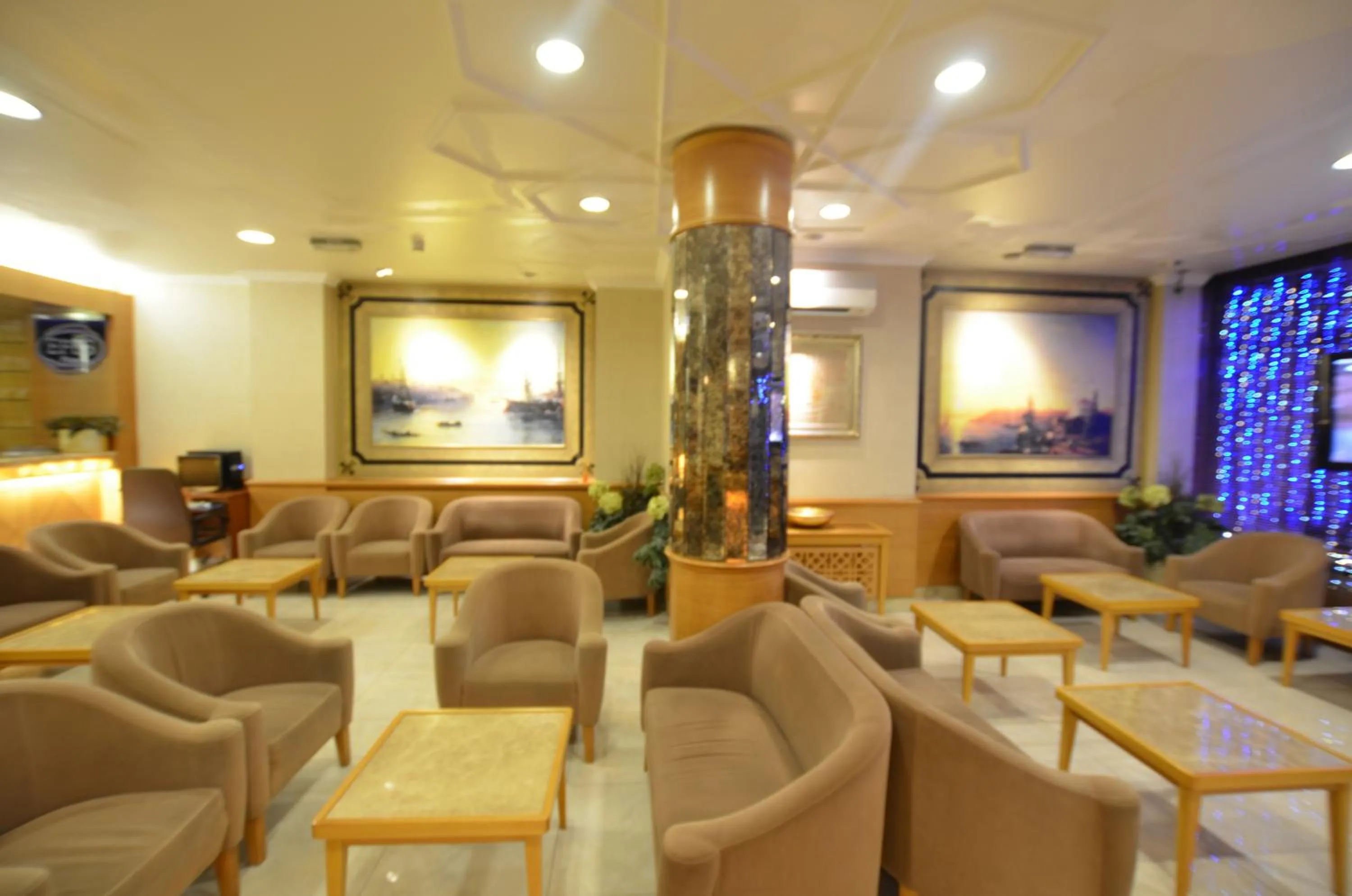 Lobby or reception in Hotel Inter Istanbul