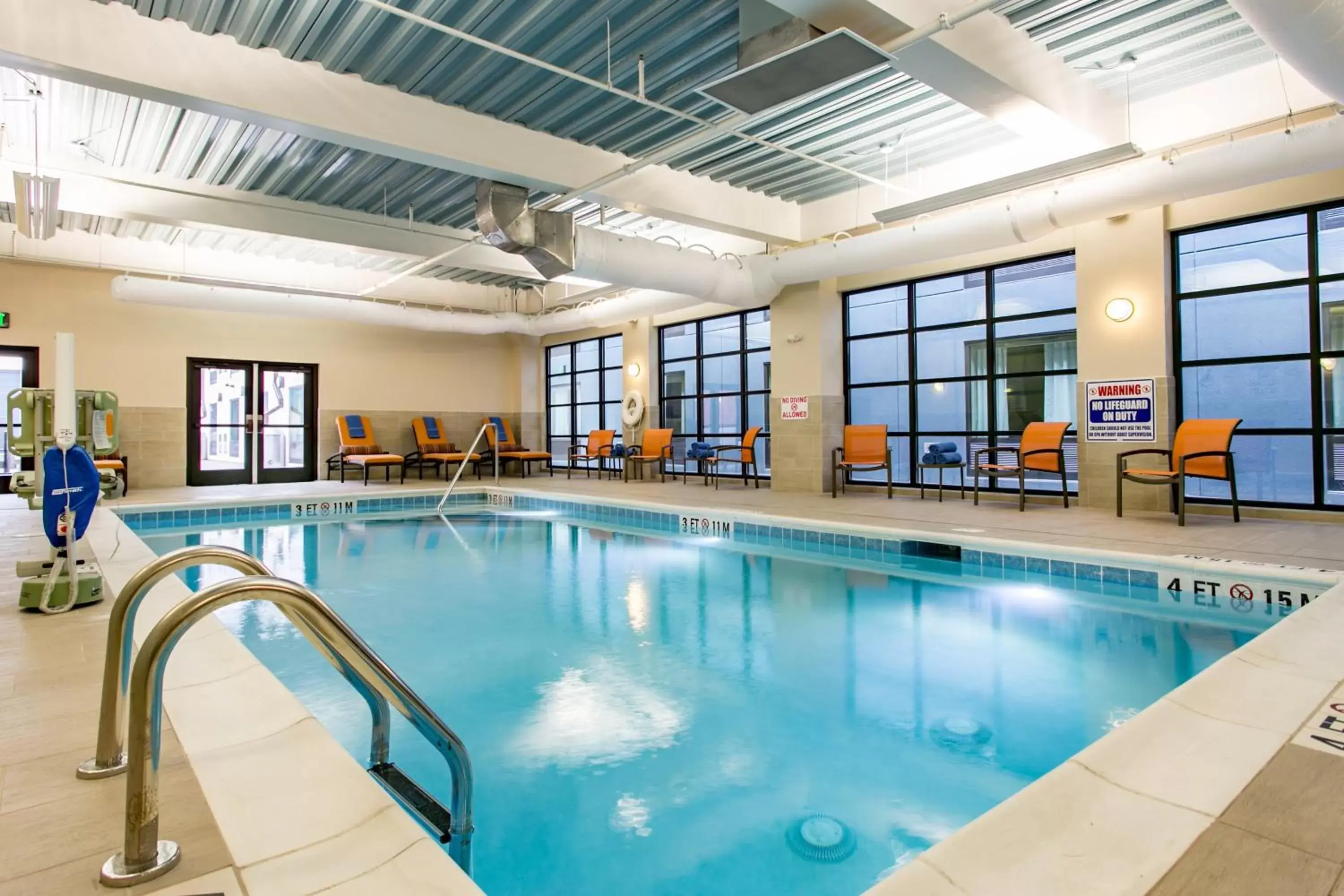 Swimming Pool in Holiday Inn Hotel & Suites Chattanooga, an IHG Hotel