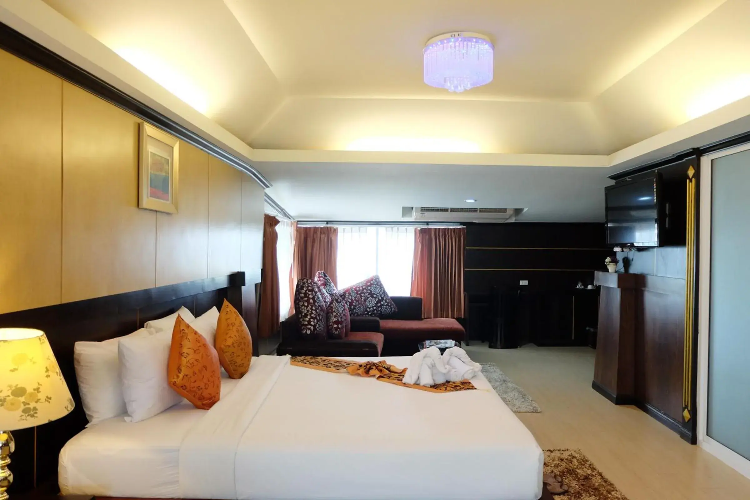 Bedroom, Bed in Grand Hill Resort and Spa