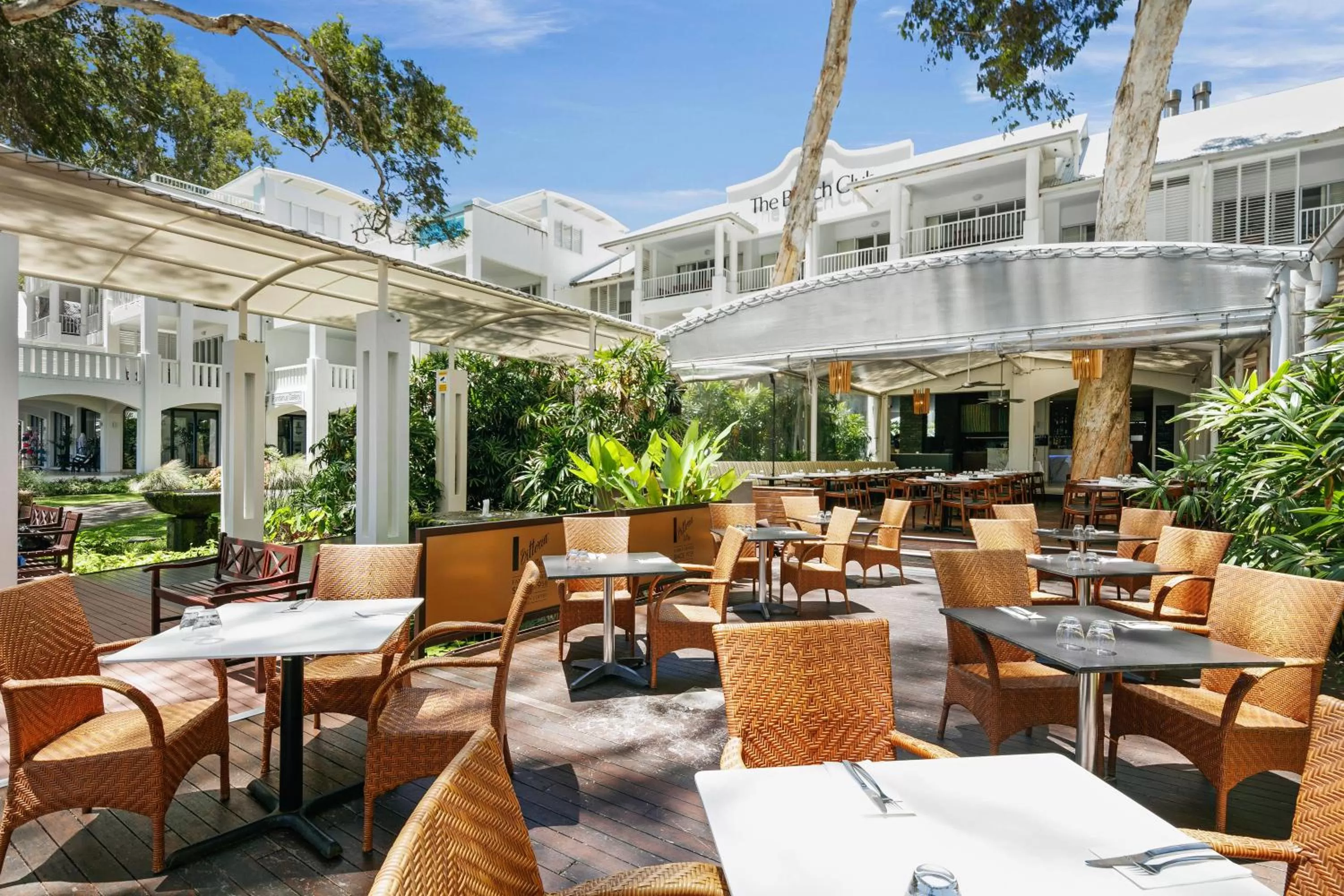 Restaurant/places to eat in Peppers Beach Club & Spa