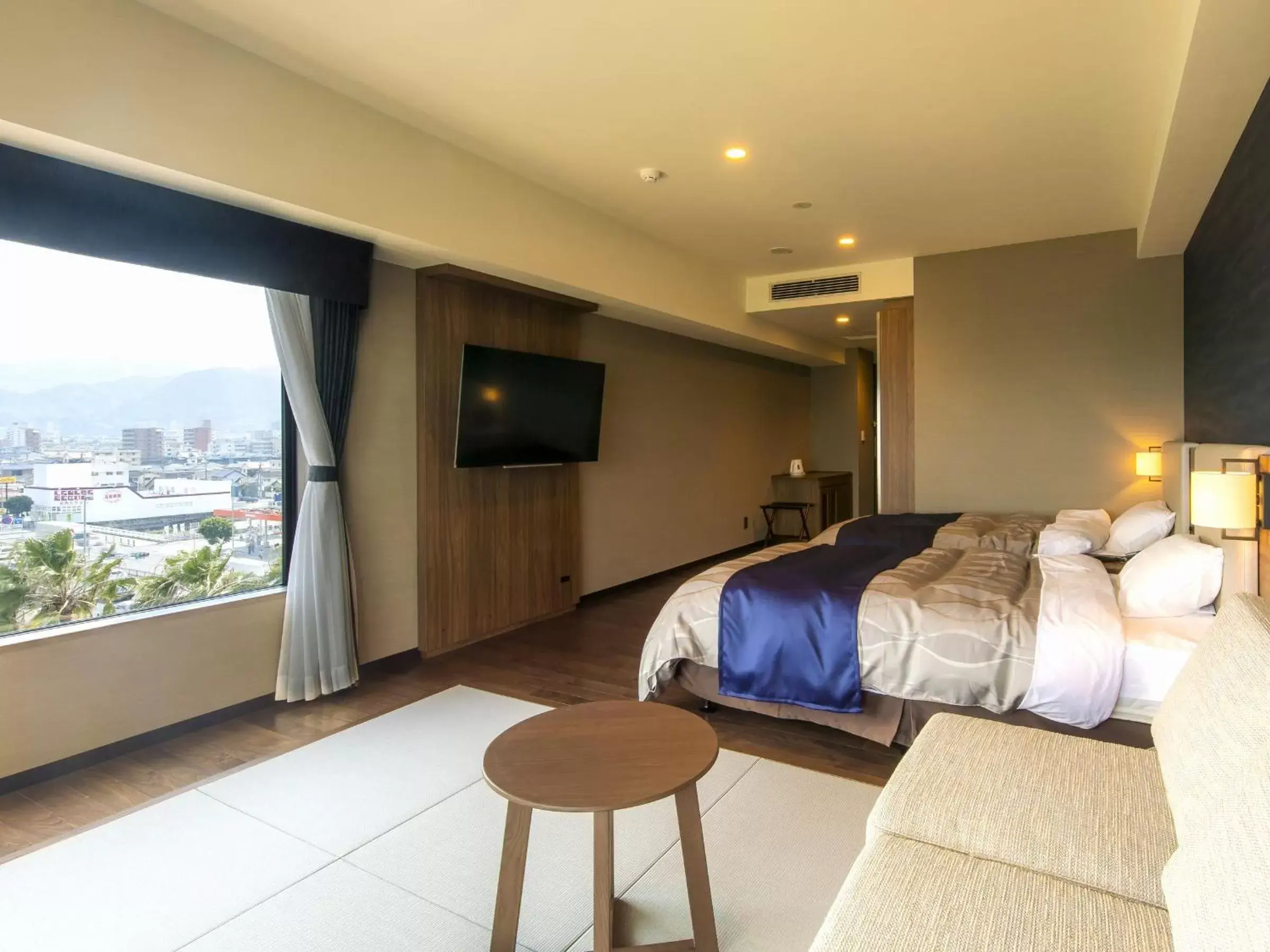 Photo of the whole room, Bed in REX HOTEL Beppu Photo of the whole room, Bed in REX HOTEL Beppu