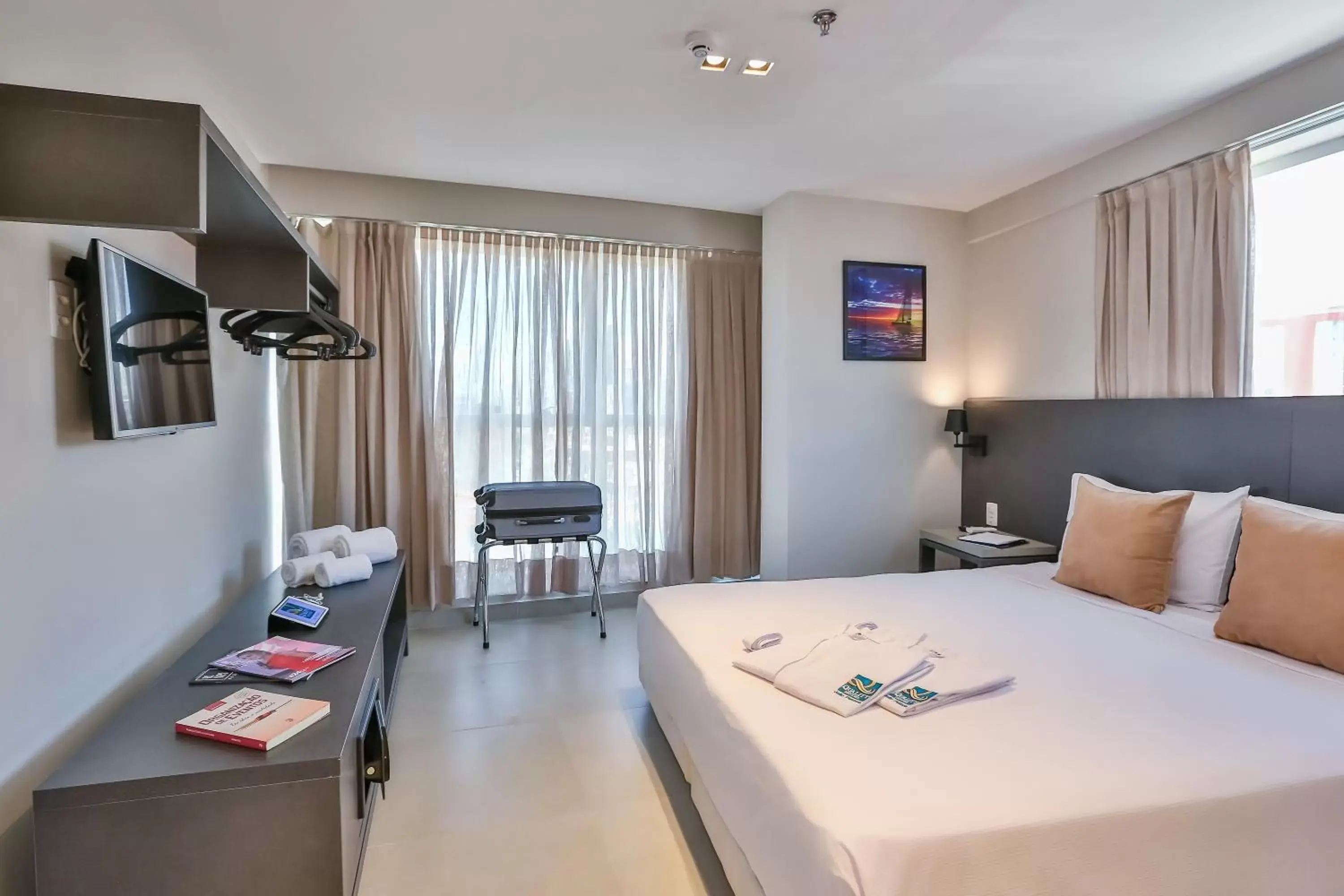 Queen Room - single occupancy - Disability Access in Quality Suítes João Pessoa Queen Room - single occupancy - Disability Access in Quality Suítes João Pessoa