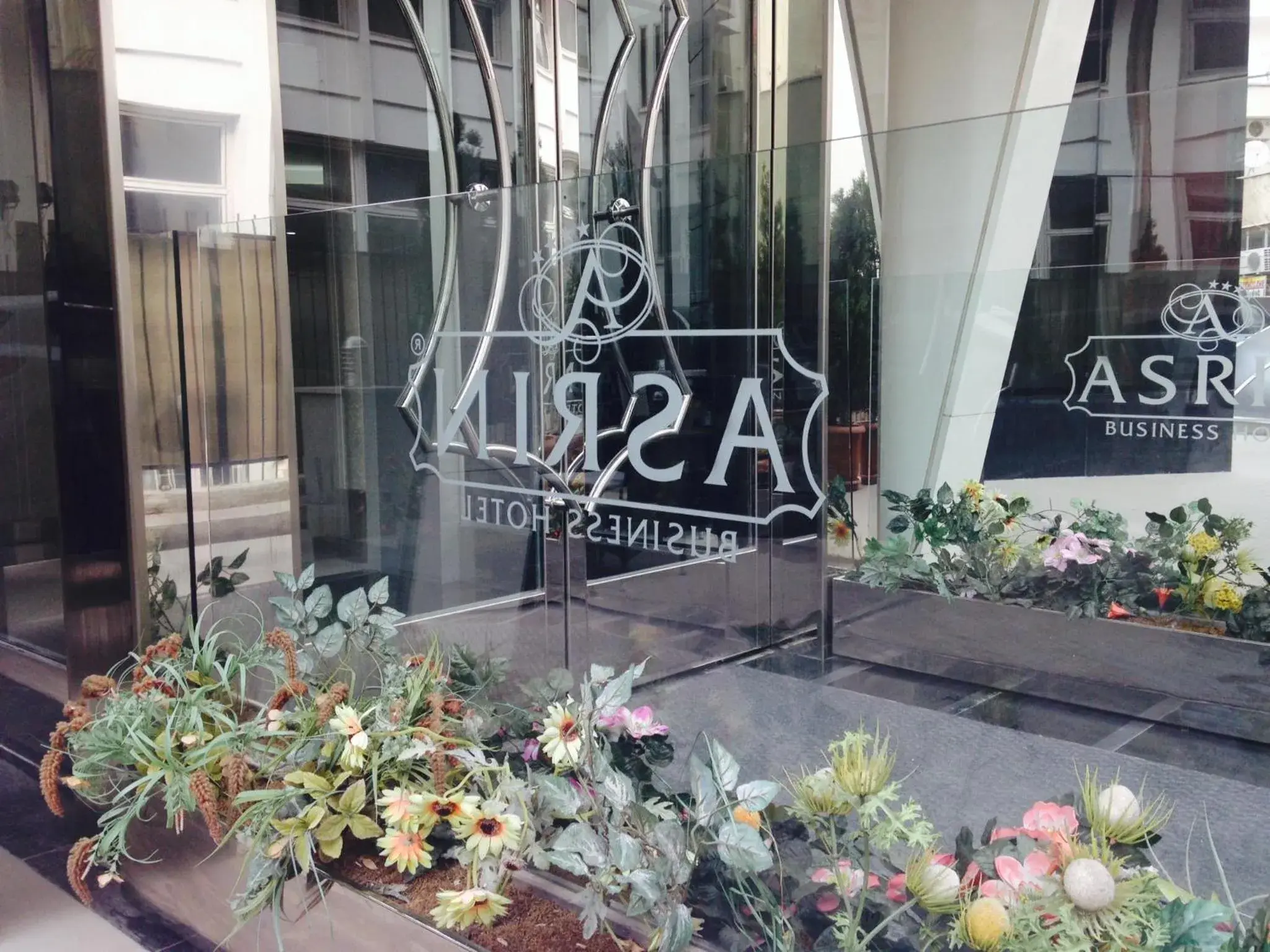 Facade/entrance, Property Logo/Sign in Asrin Business Hotel K?z?lay