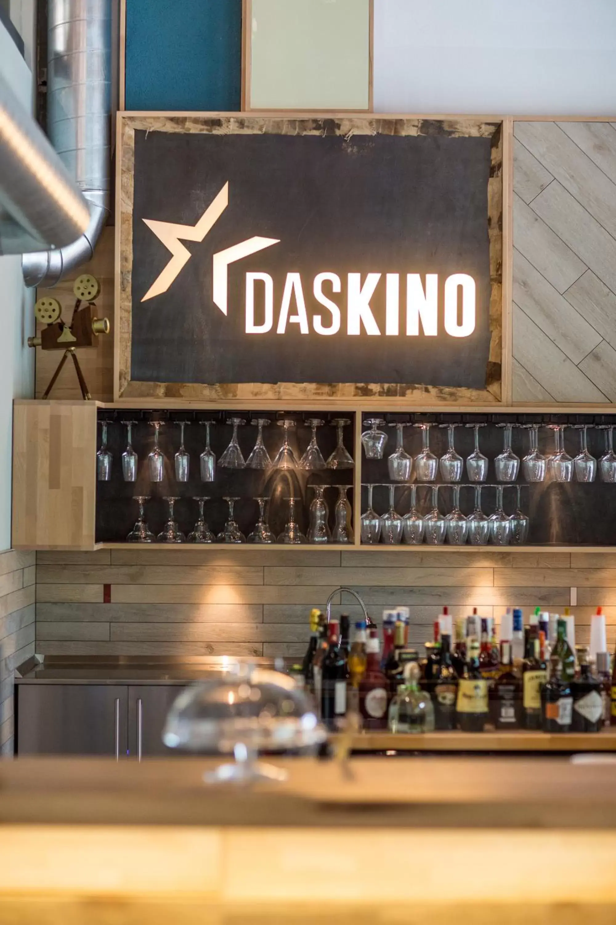 Restaurant/places to eat in Mava Apartamente Restaurant/places to eat in Mava Apartamente