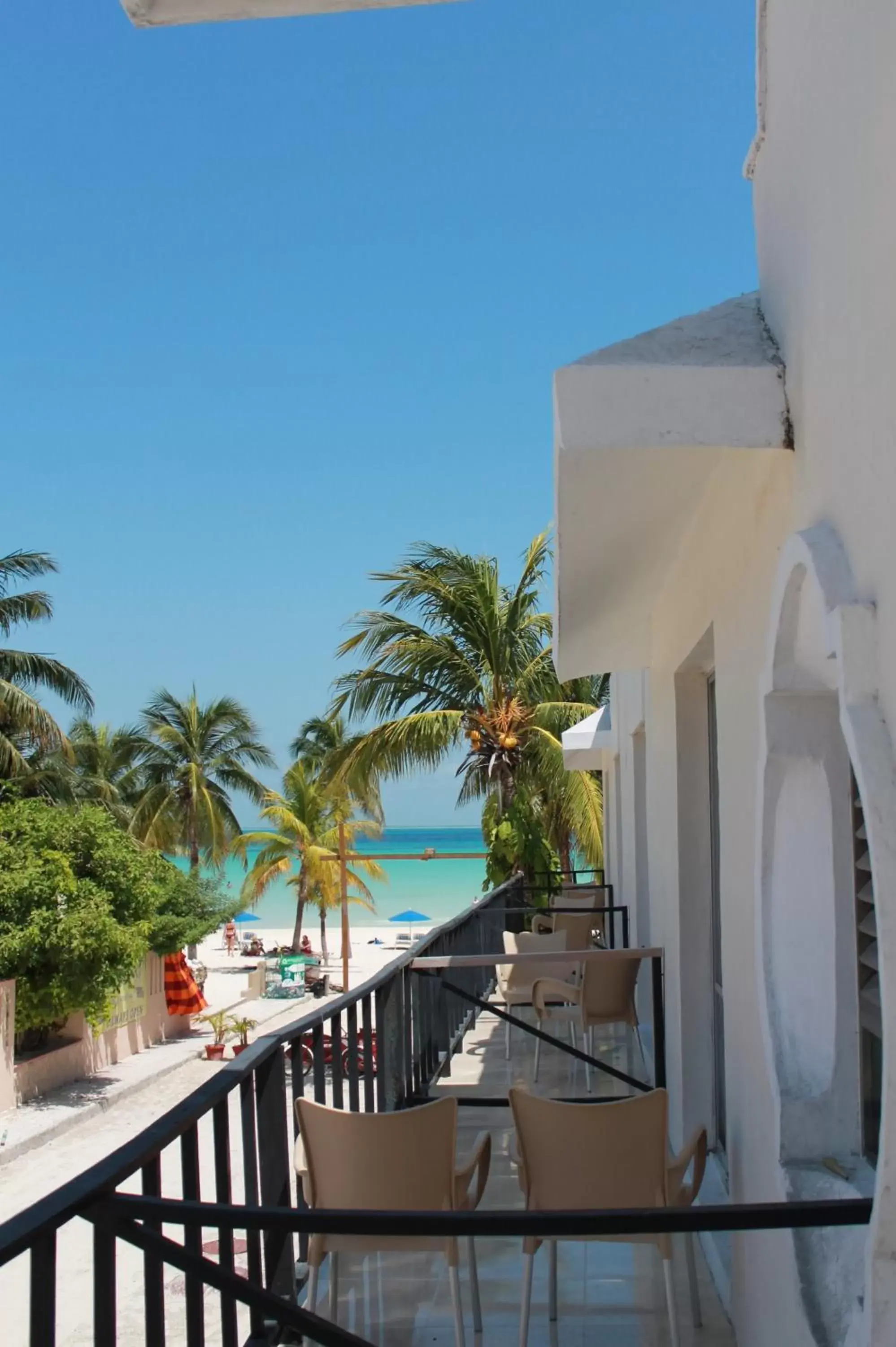 Balcony/Terrace, Pool View in Cabanas Maria Del Mar