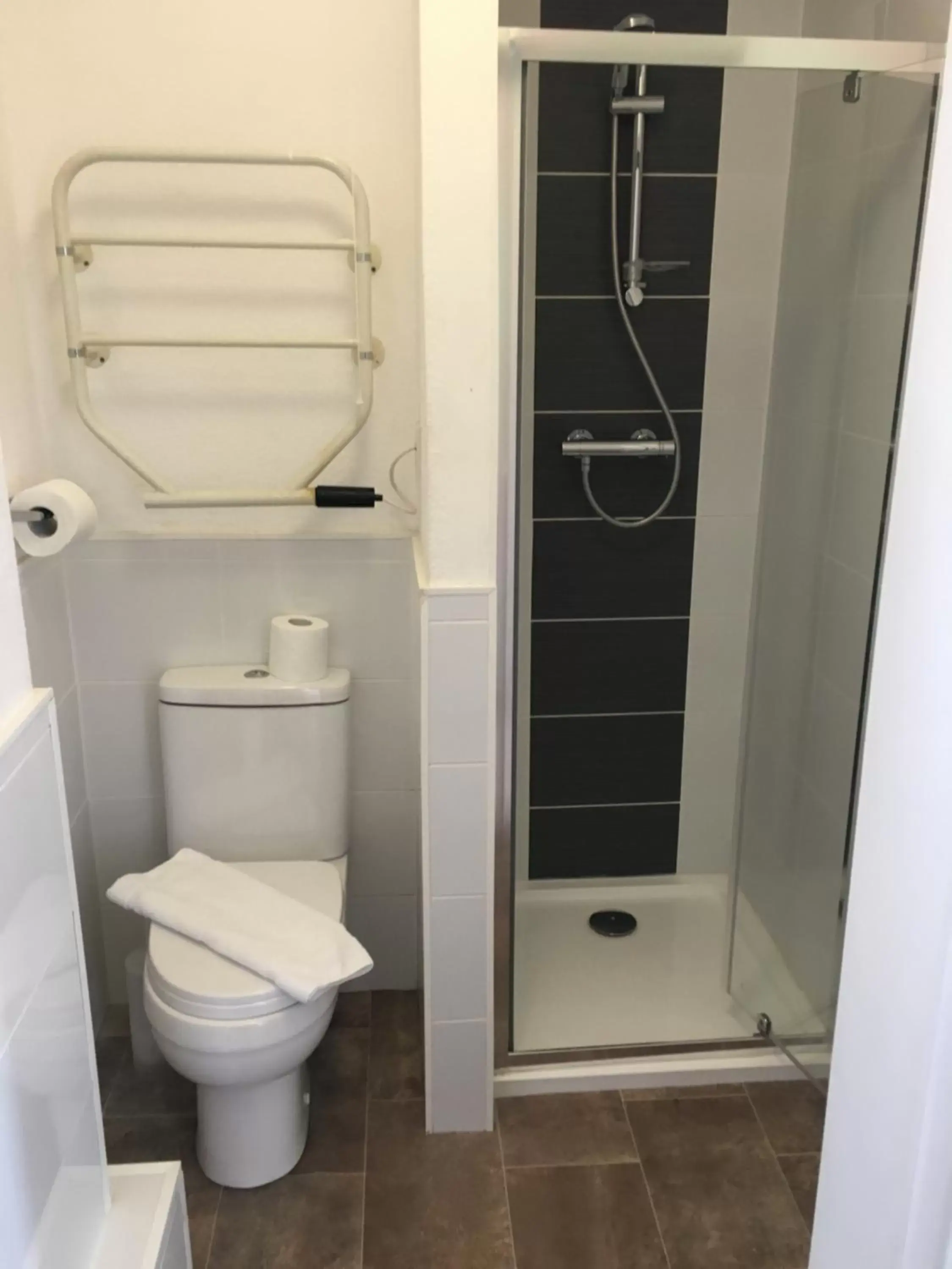 Bathroom in West Rocks Townhouse