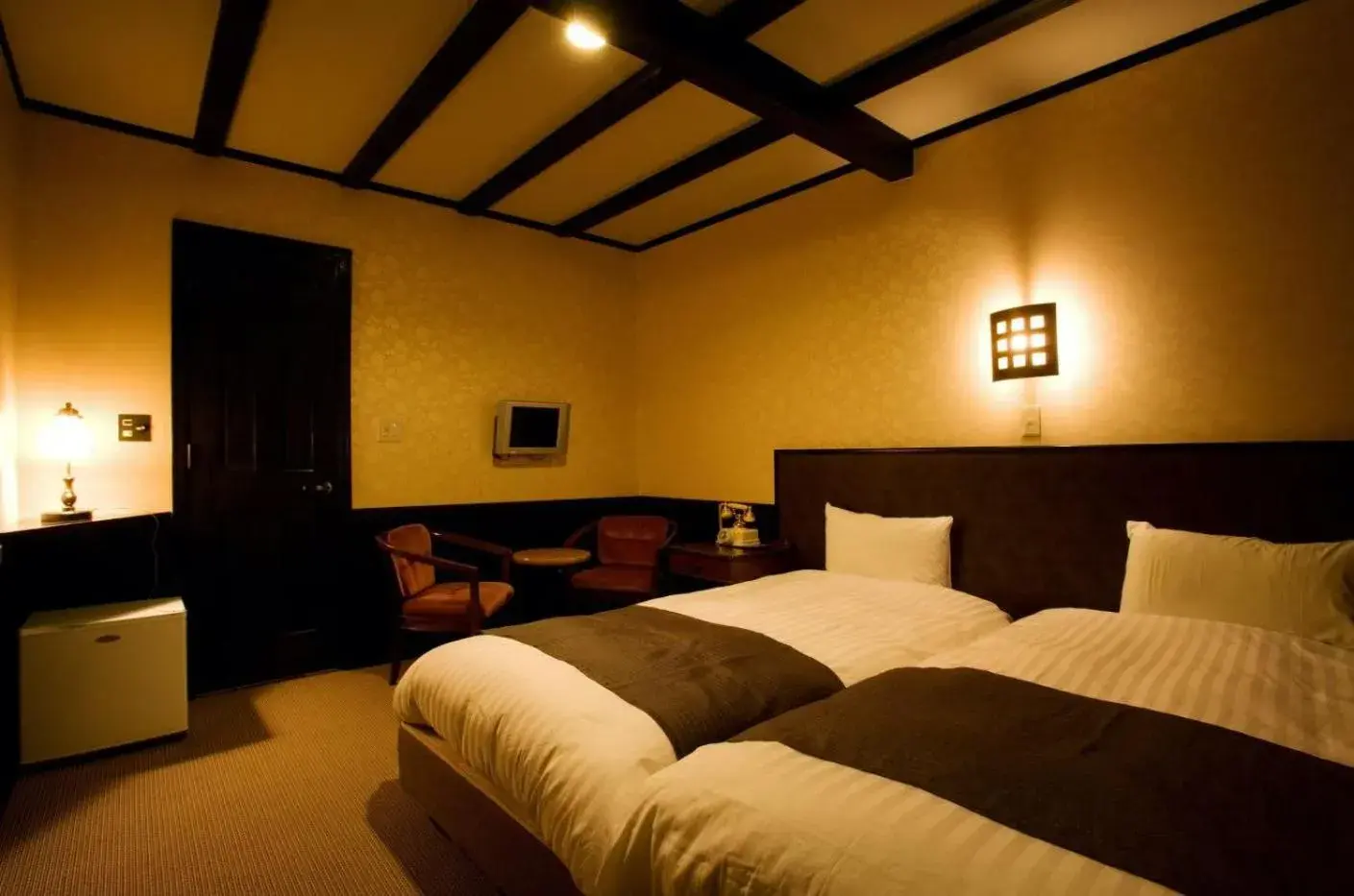 Photo of the whole room, Bed in Karuizawa Hotel Longing House