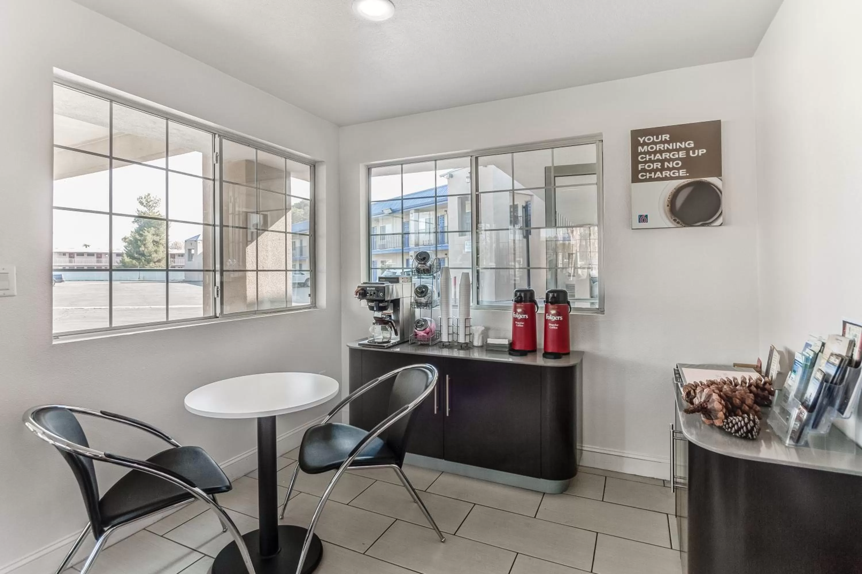 Lobby or reception in Motel 6-Visalia, CA