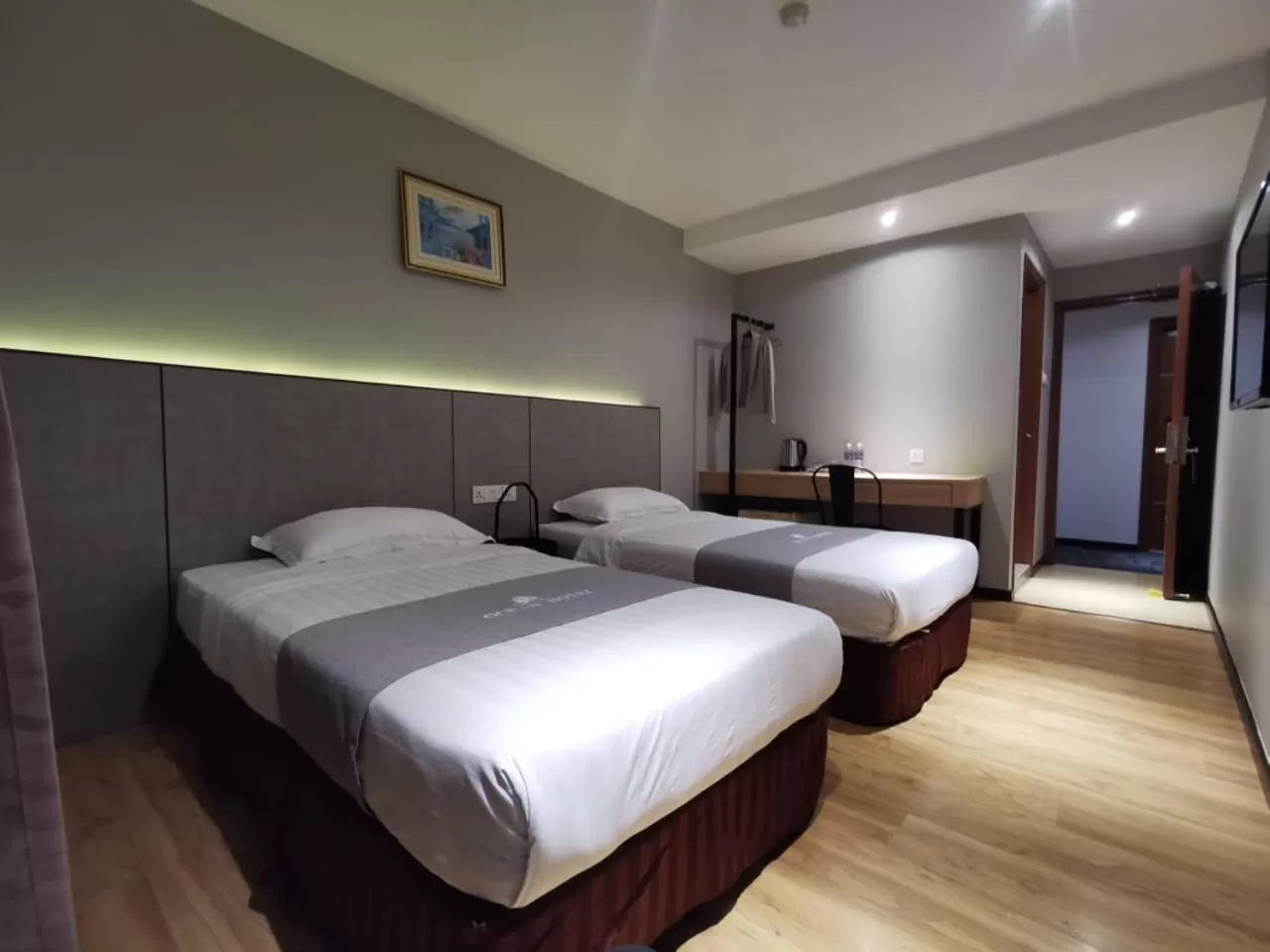 Photo of the whole room, Bed in OCEAN HOTEL
