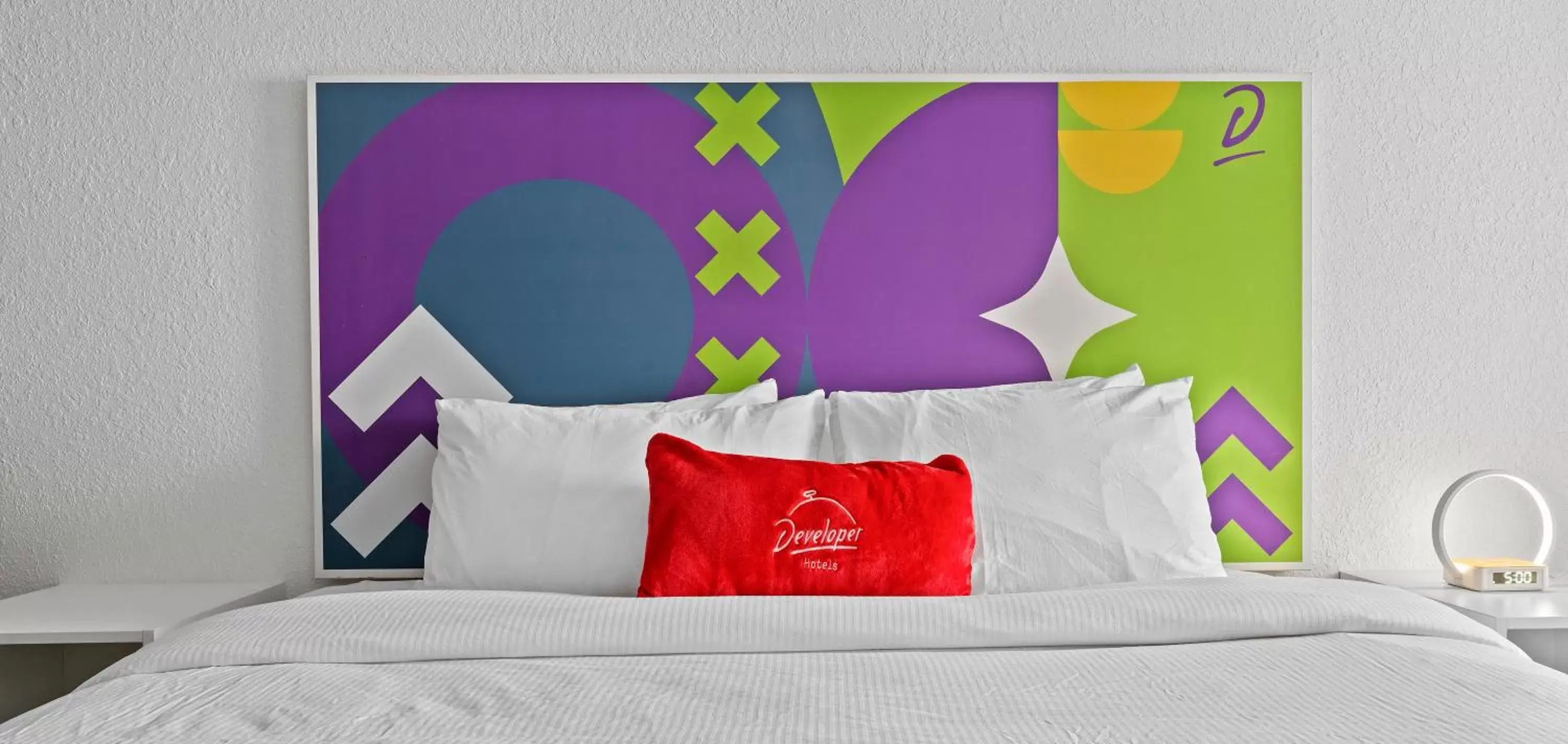 Bedroom, Bed in Developer Inn & Suites Airport JAX