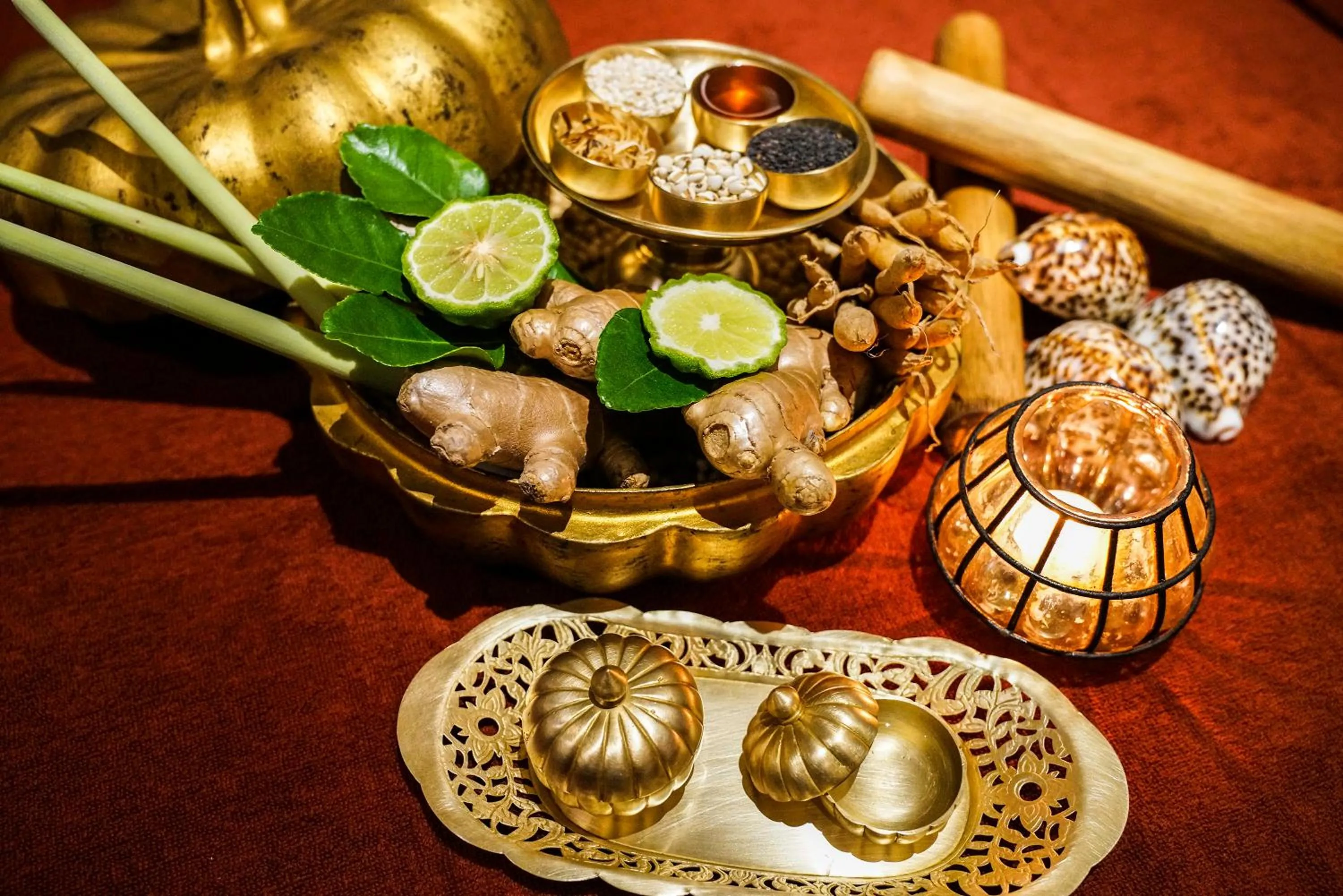 Massage in LiT BANGKOK Hotel