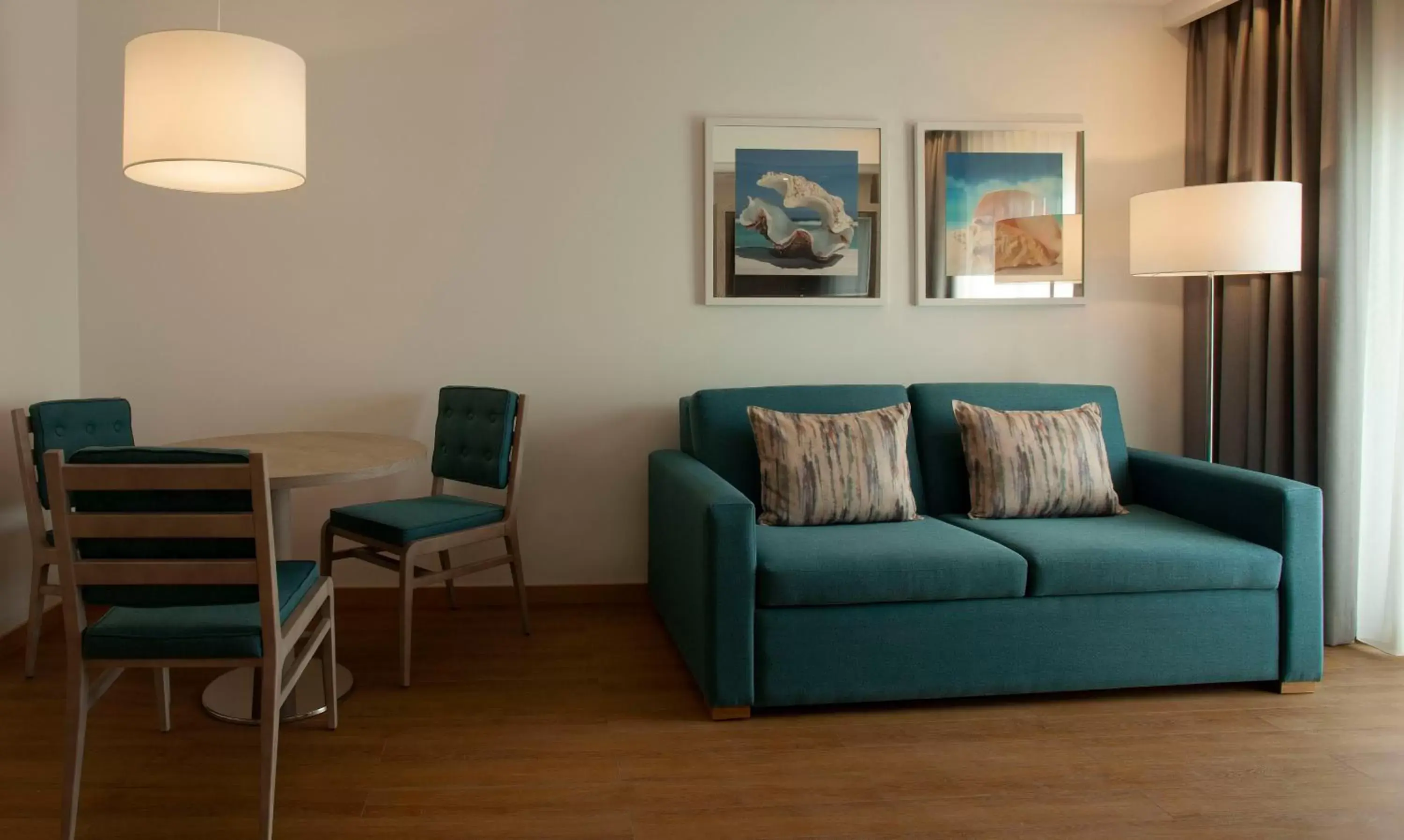 Living room, Seating Area in TURIM Presidente Hotel