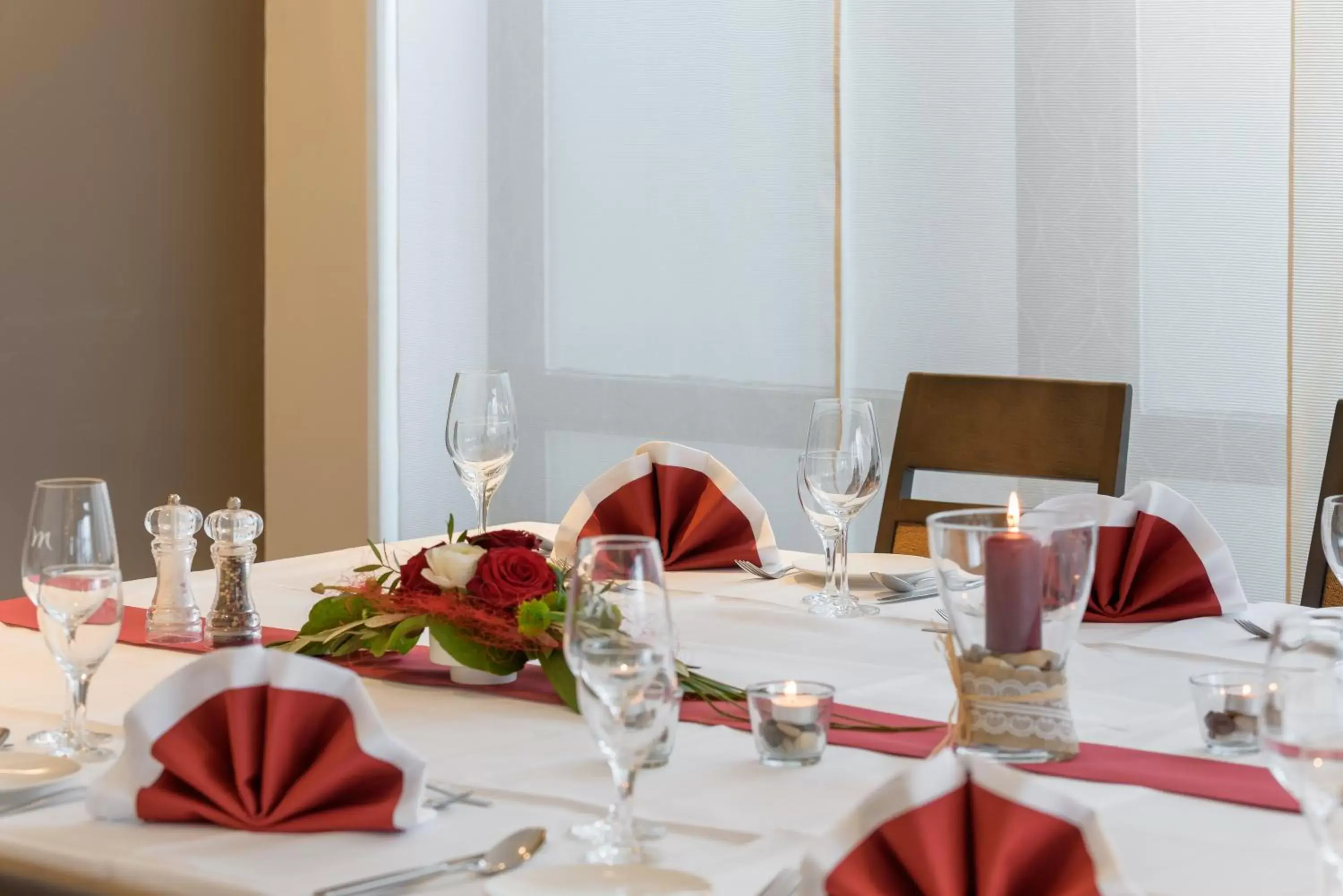 Banquet/Function facilities, Restaurant/Places to Eat in Fürther Hotel Mercure Nürnberg West